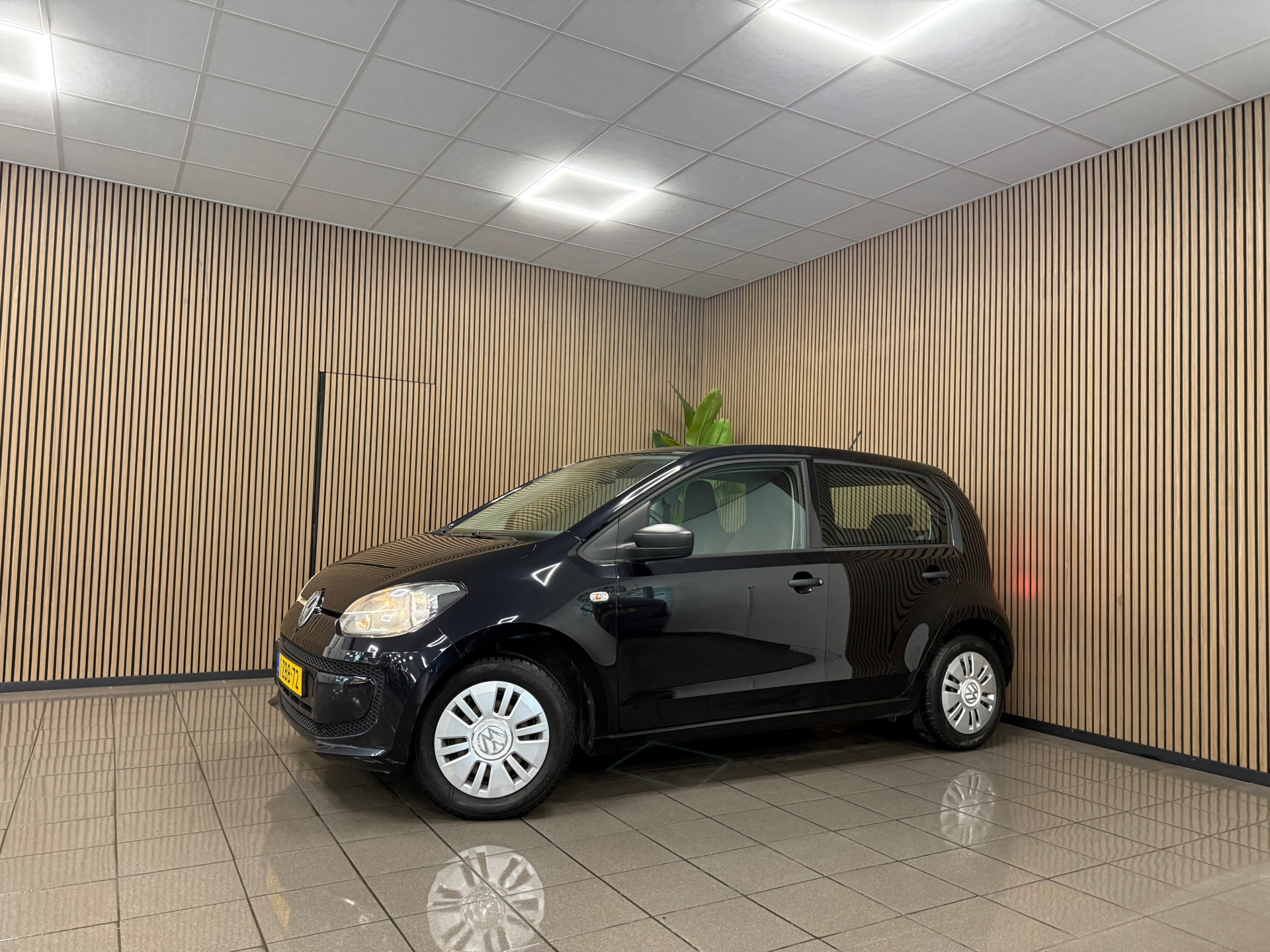 https://www.autokooy.nl//xml/images/46429925-9.JPG
