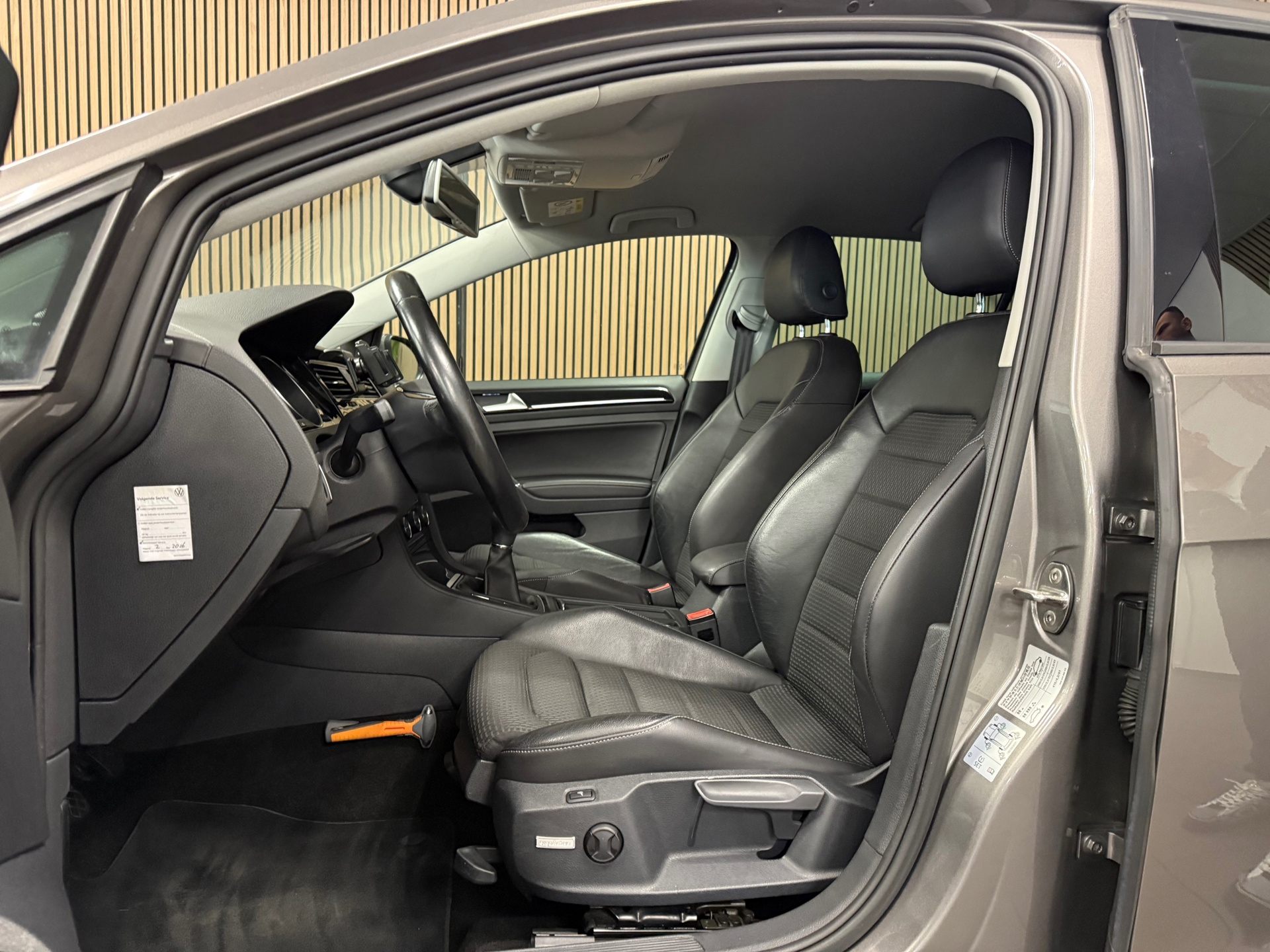 https://www.autokooy.nl//xml/images/46457372-11.JPG