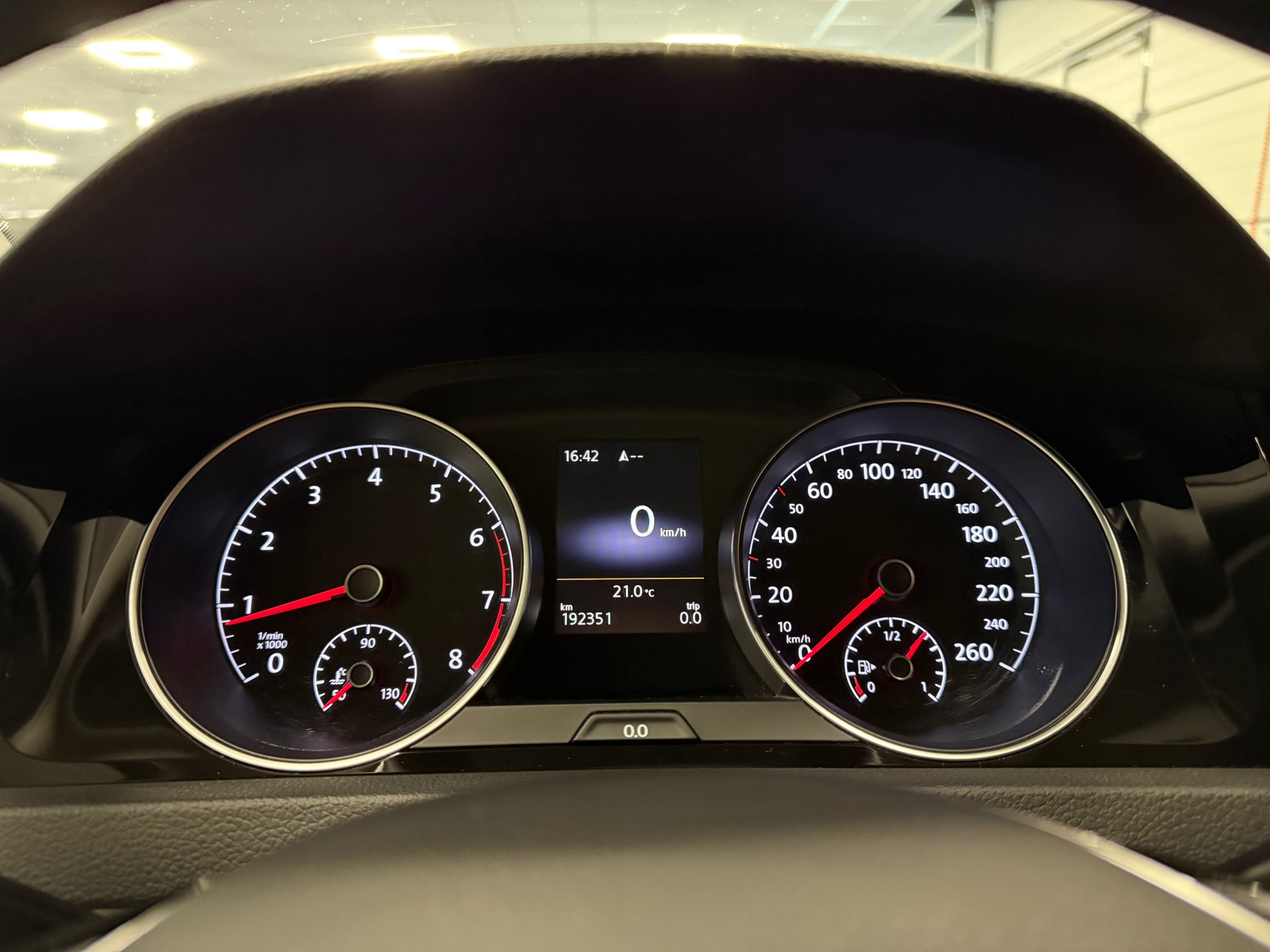 https://www.autokooy.nl//xml/images/46457372-14.JPG