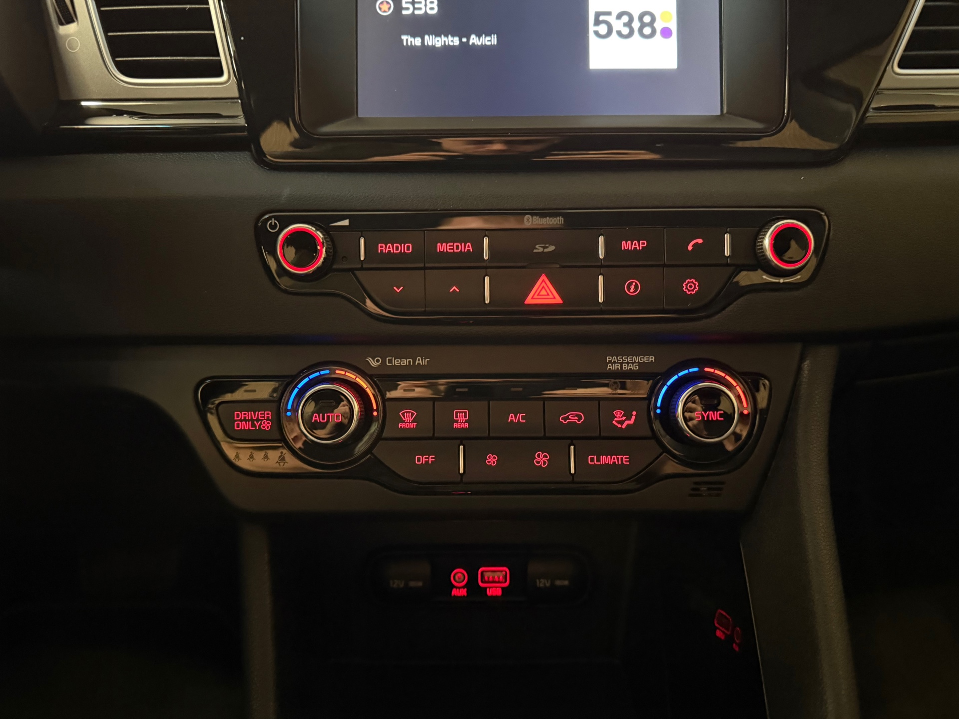 https://www.autokooy.nl//xml/images/46457432-19.JPG