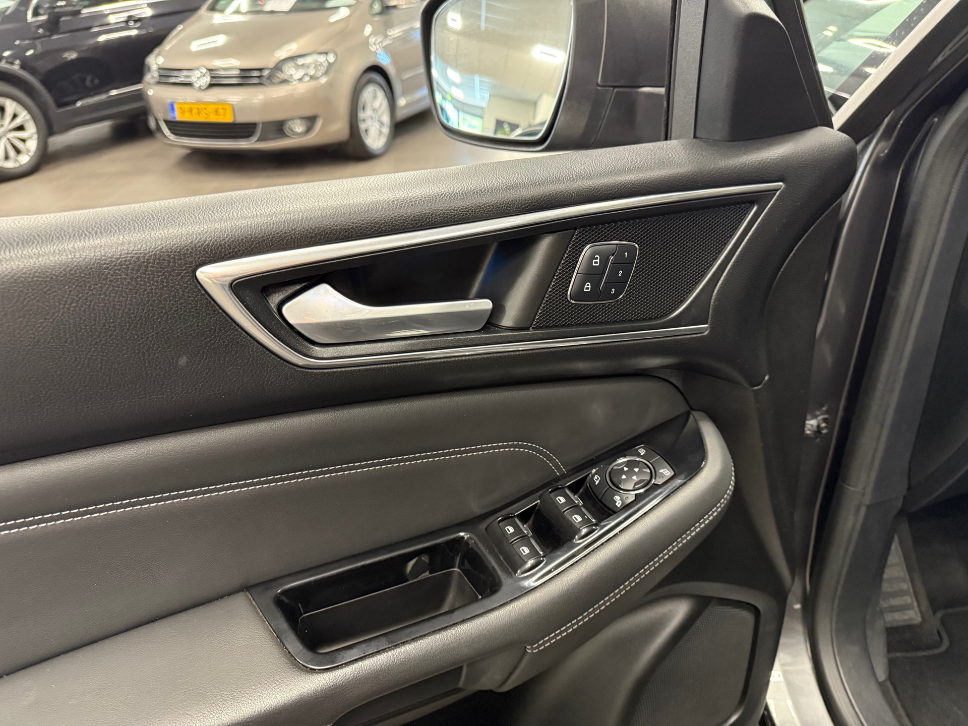 https://www.autokooy.nl//xml/images/46523026-11.JPG