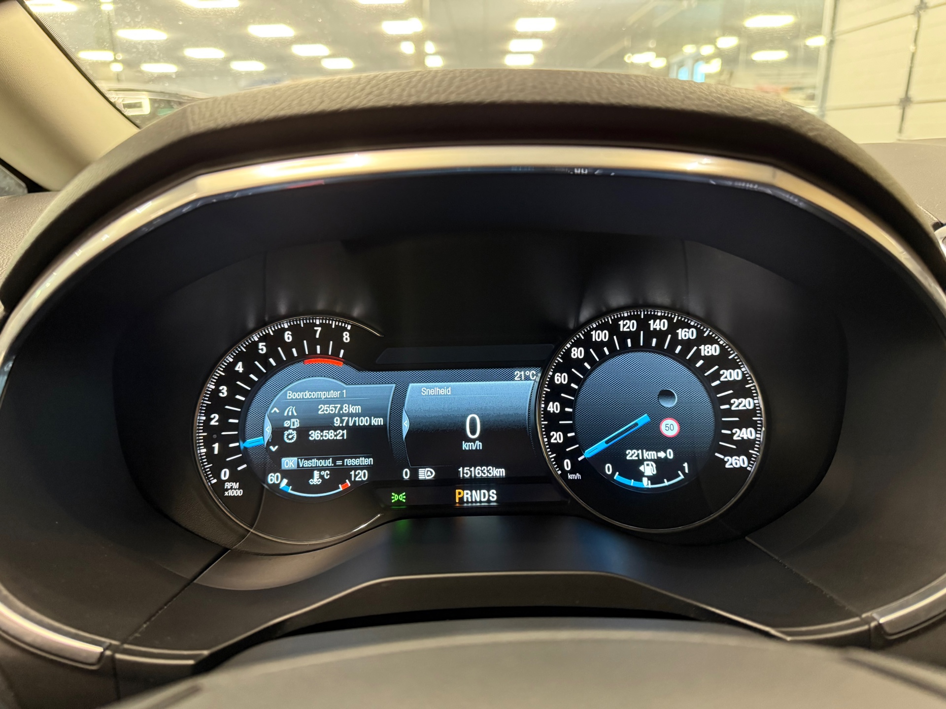 https://www.autokooy.nl//xml/images/46523026-14.JPG