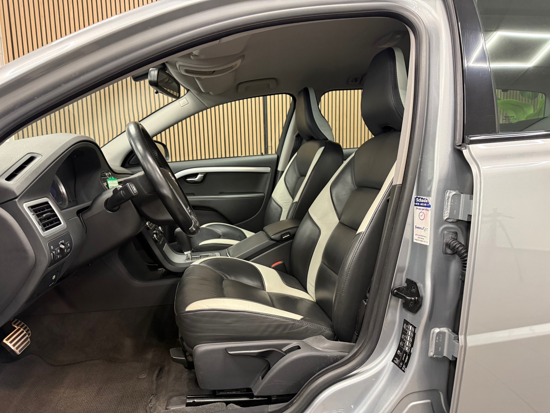 https://www.autokooy.nl//xml/images/46523135-11.JPG