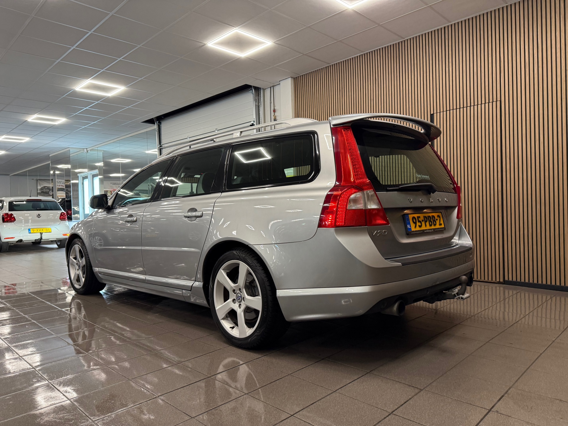 https://www.autokooy.nl//xml/images/46523135-3.JPG