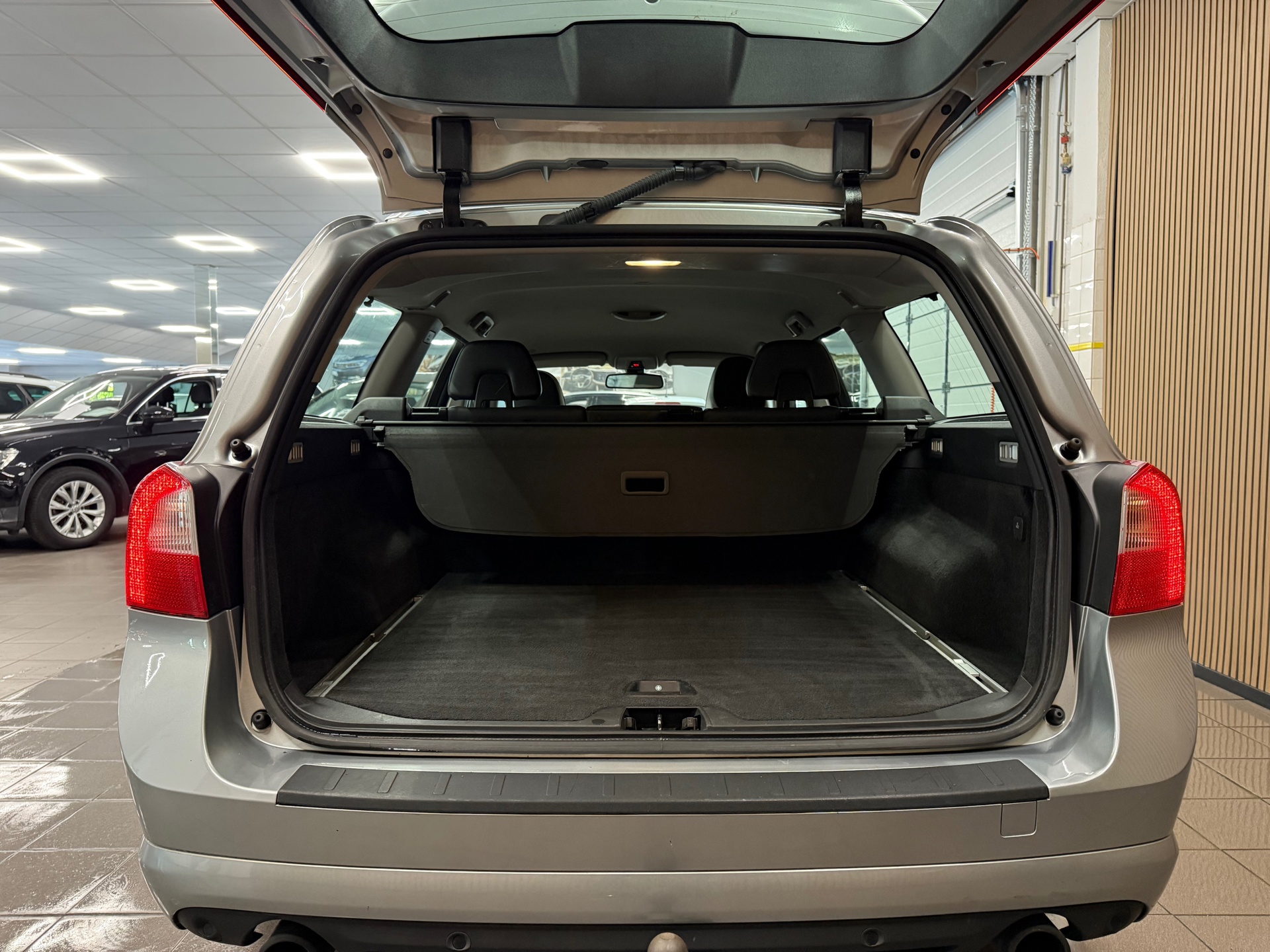 https://www.autokooy.nl//xml/images/46523135-5.JPG