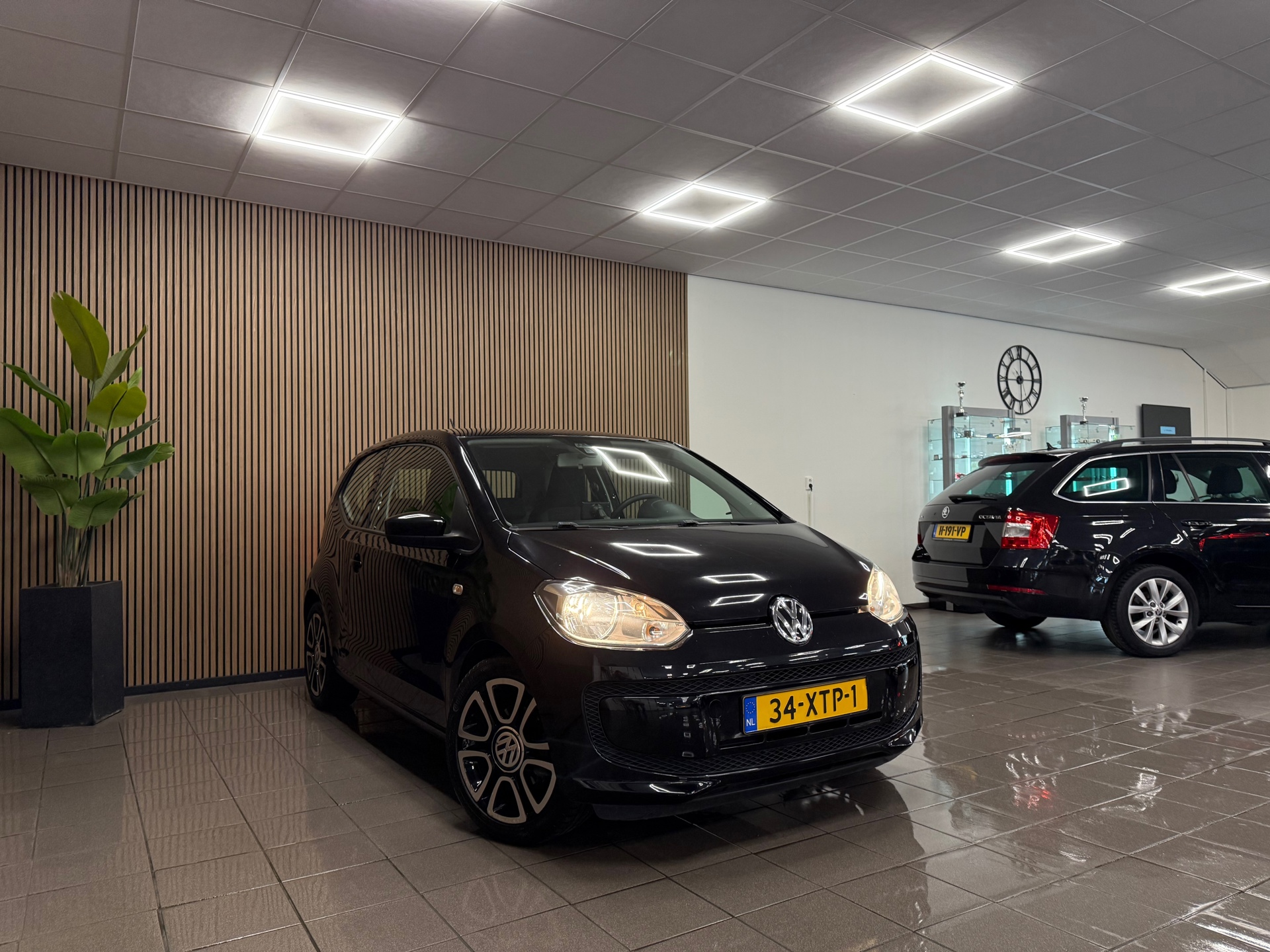 https://www.autokooy.nl//xml/images/46543553-7.JPG