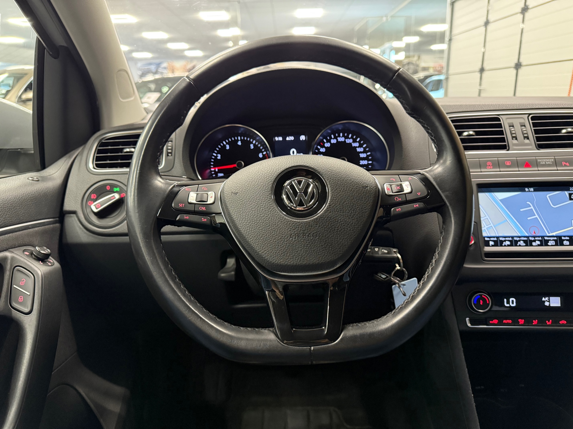 https://www.autokooy.nl//xml/images/46591394-13.JPG