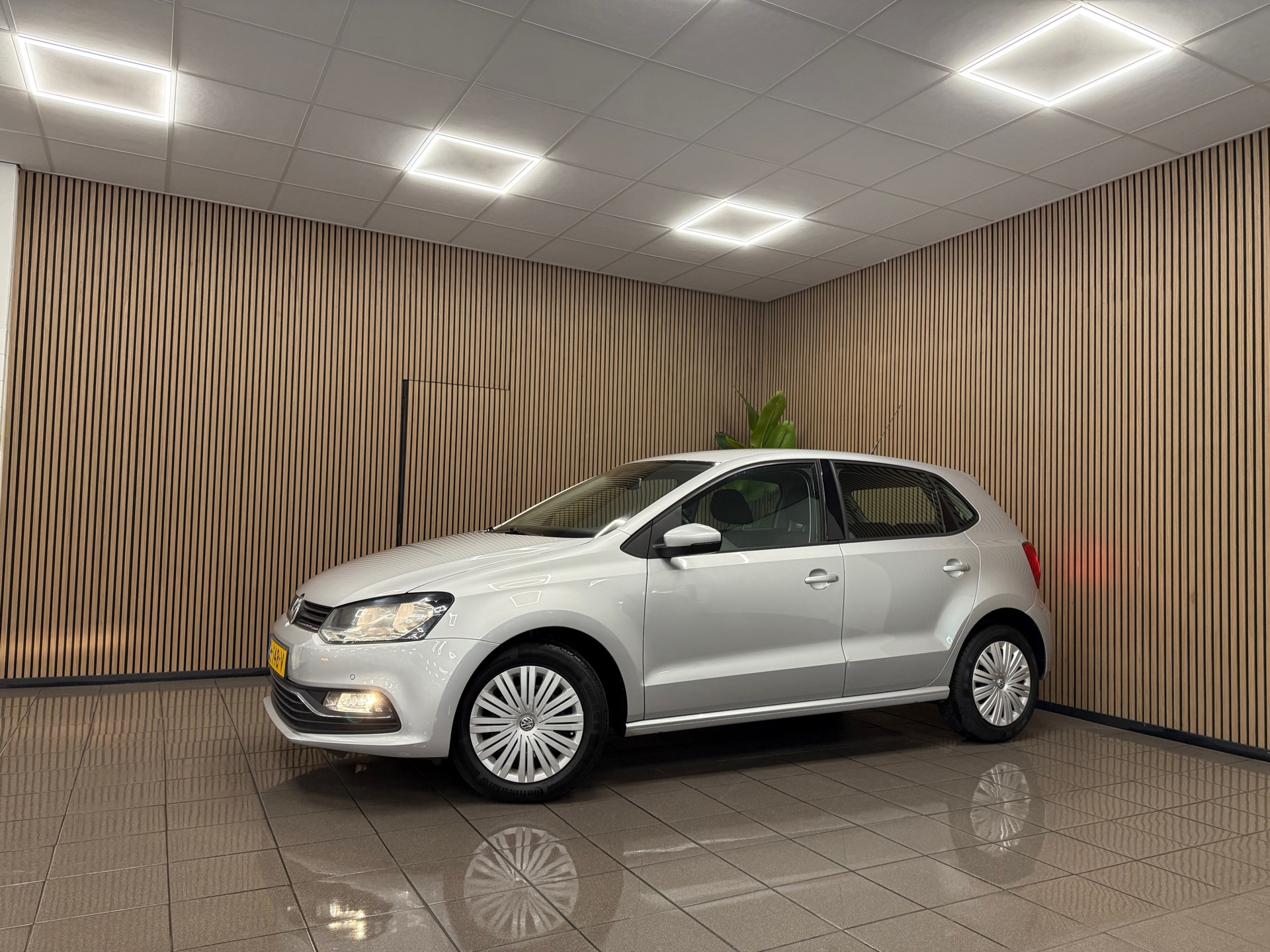 https://www.autokooy.nl//xml/images/46591394-9.JPG