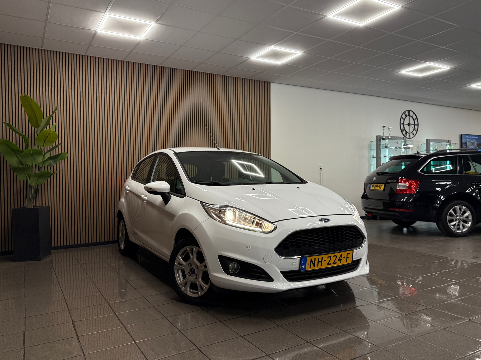 https://www.autokooy.nl//xml/images/46591604-7.JPG