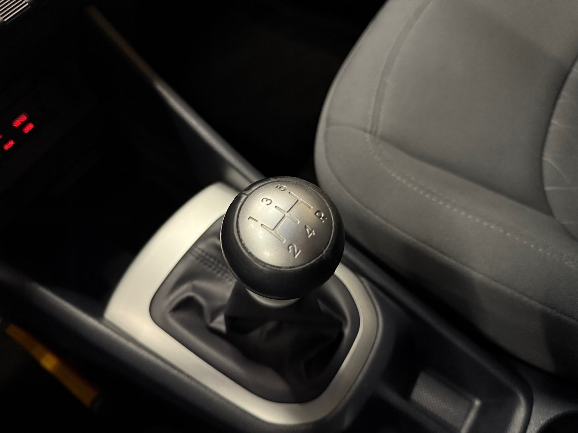 https://www.autokooy.nl//xml/images/46633930-19.JPG