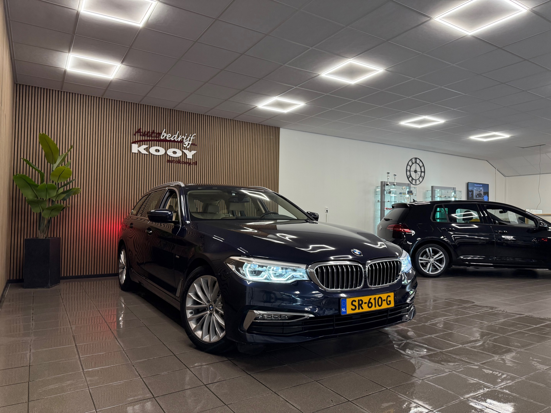 https://www.autokooy.nl//xml/images/46699302-8.JPG