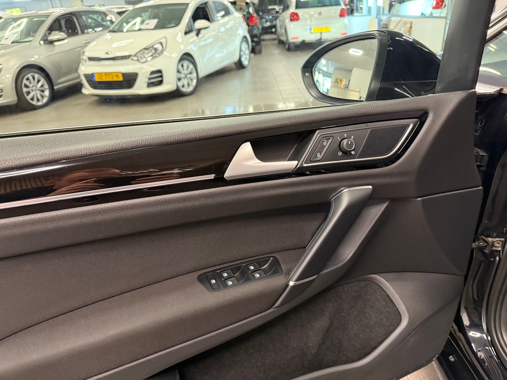 https://www.autokooy.nl//xml/images/46699355-10.JPG