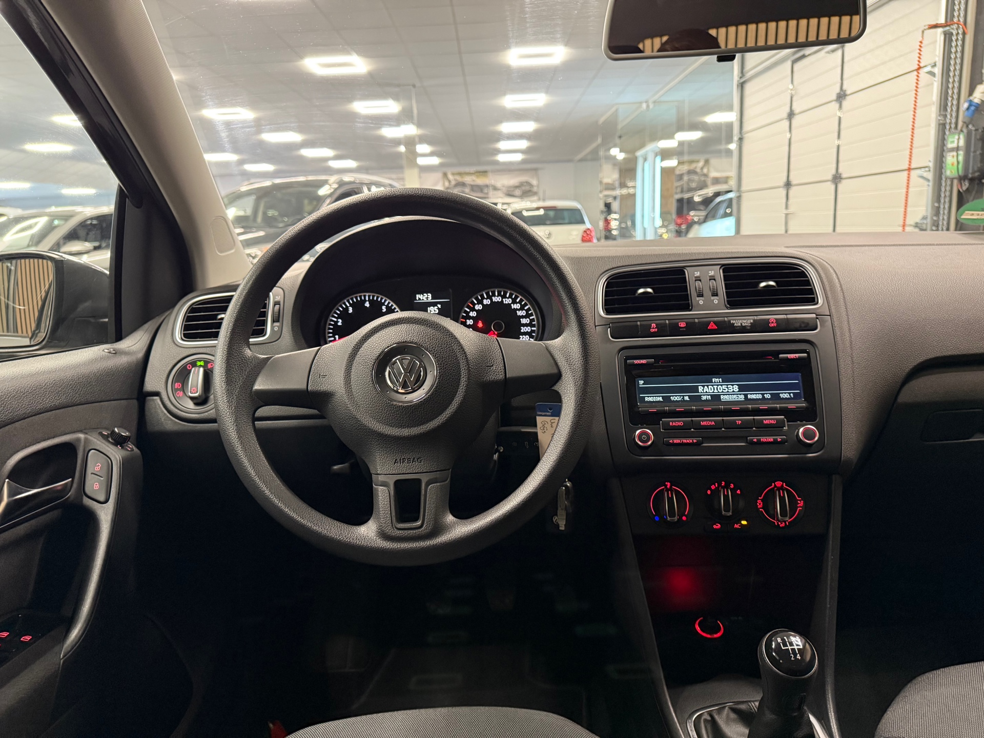 https://www.autokooy.nl//xml/images/46745449-20.JPG