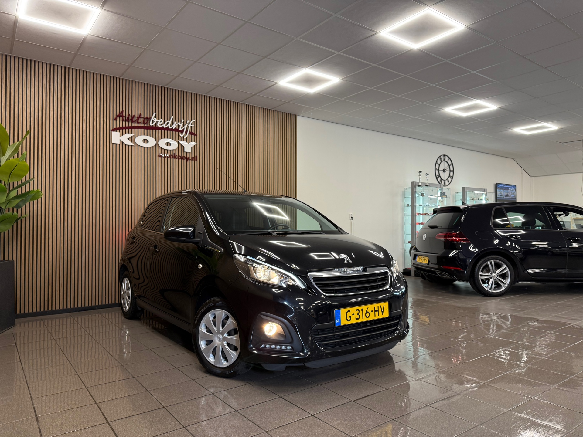 https://www.autokooy.nl//xml/images/46745579-7.JPG