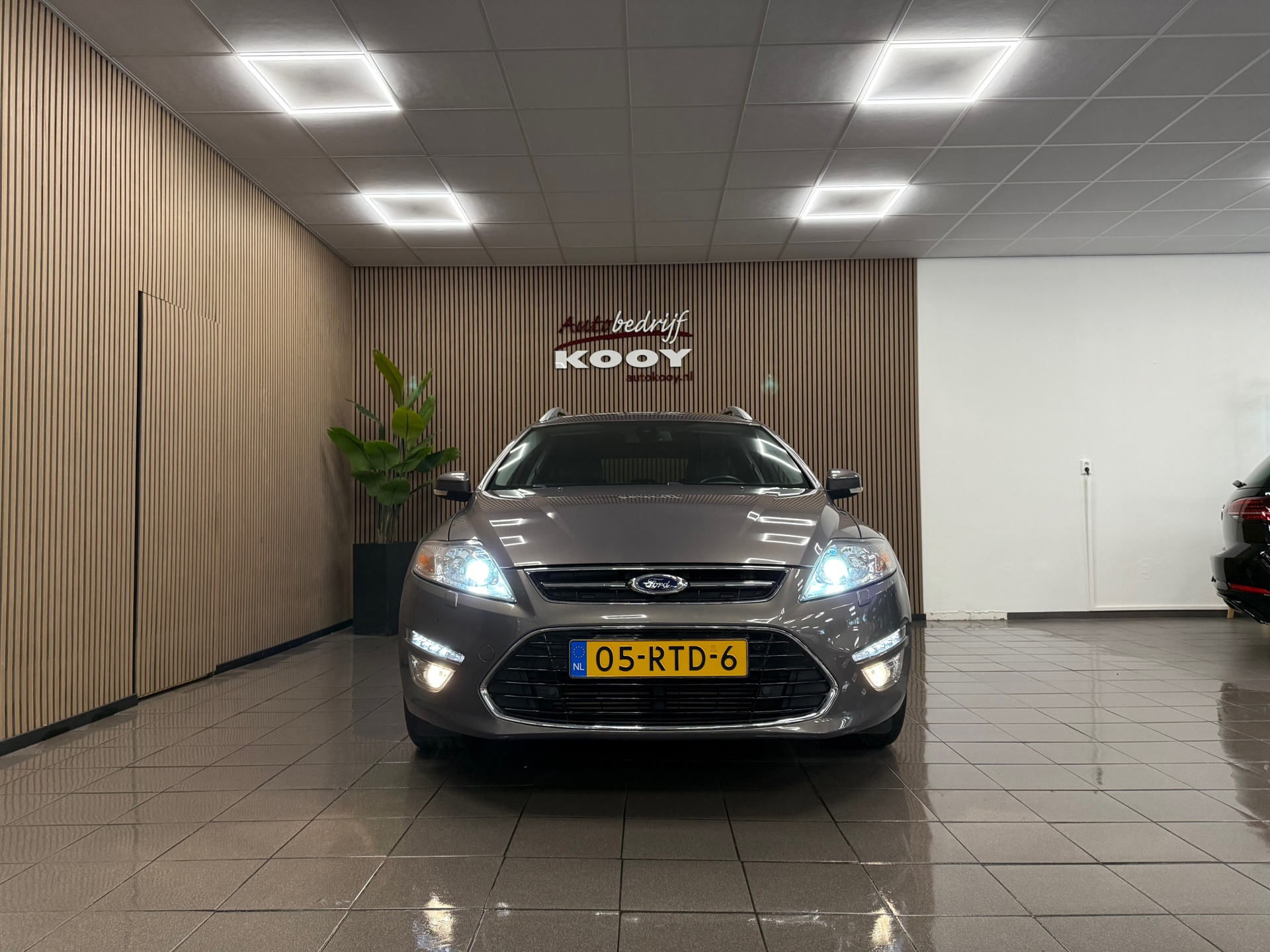 https://www.autokooy.nl//xml/images/46768107-8.JPG