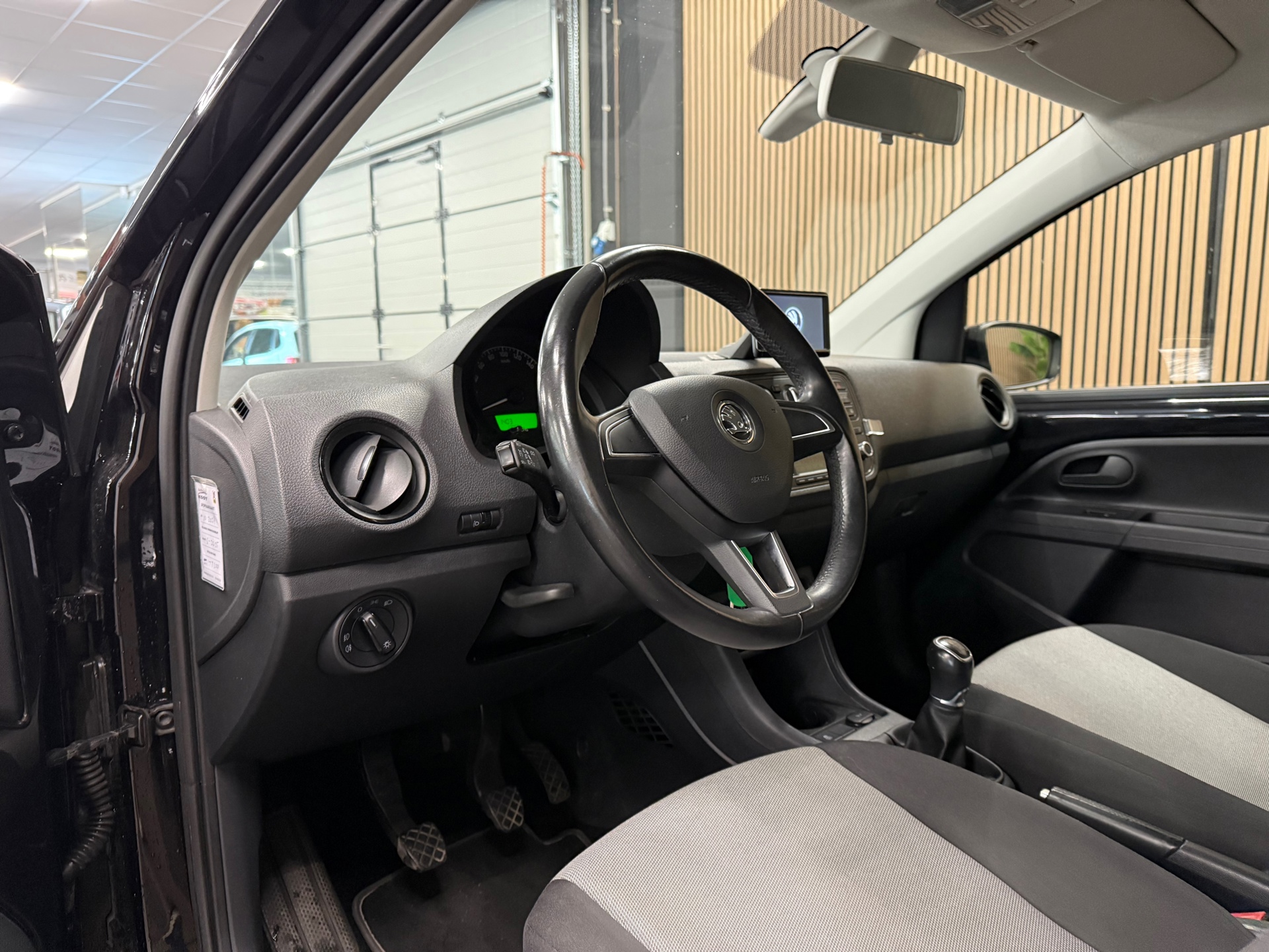https://www.autokooy.nl//xml/images/46786230-12.JPG