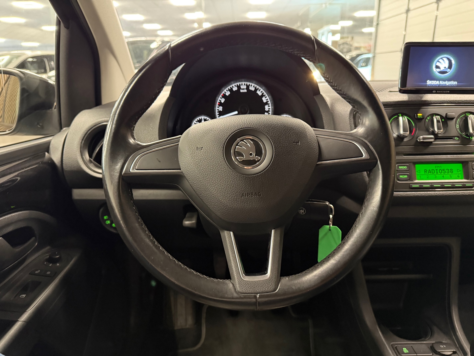 https://www.autokooy.nl//xml/images/46786230-13.JPG