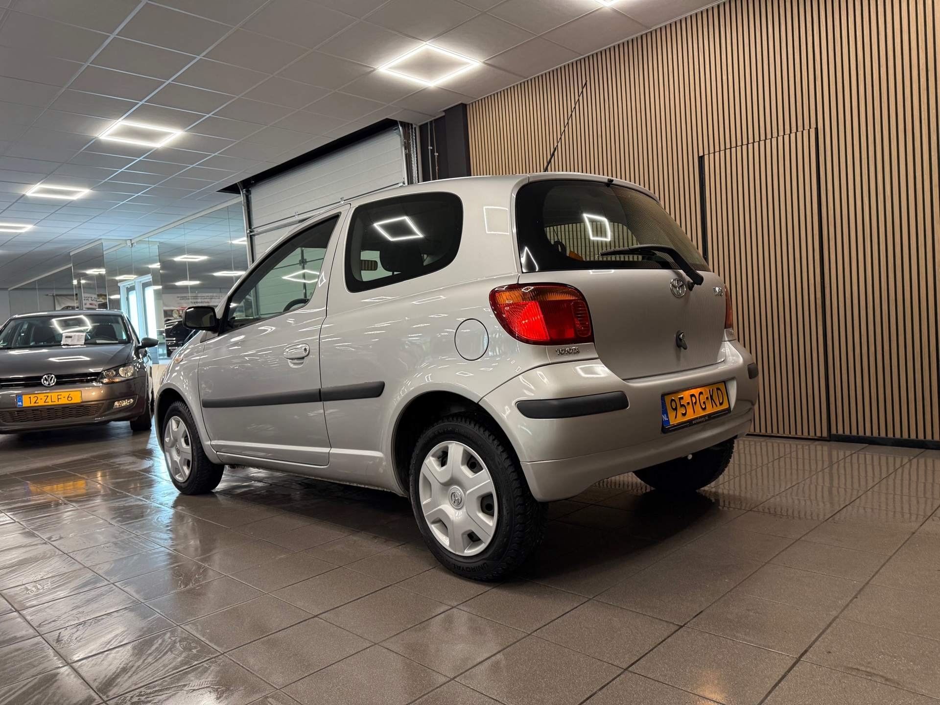 https://www.autokooy.nl//xml/images/46786414-3.JPG