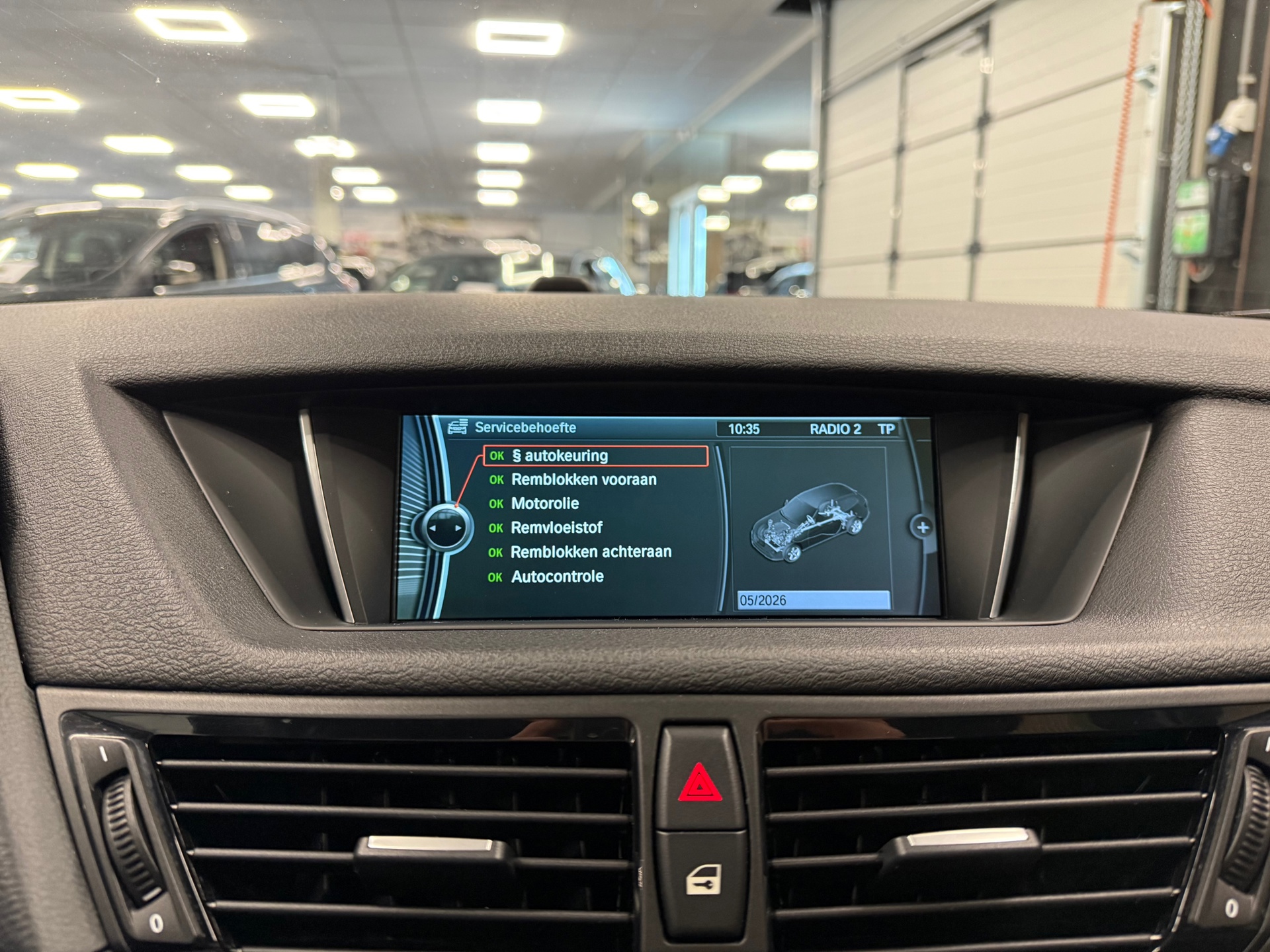 https://www.autokooy.nl//xml/images/46834621-18.JPG