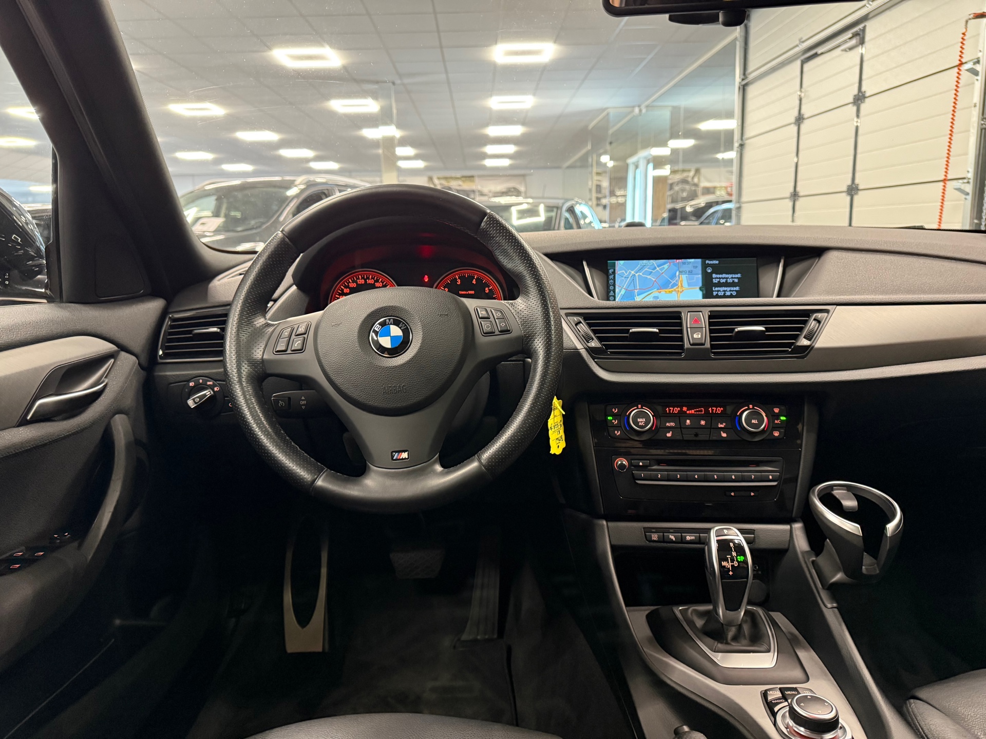 https://www.autokooy.nl//xml/images/46834621-21.JPG