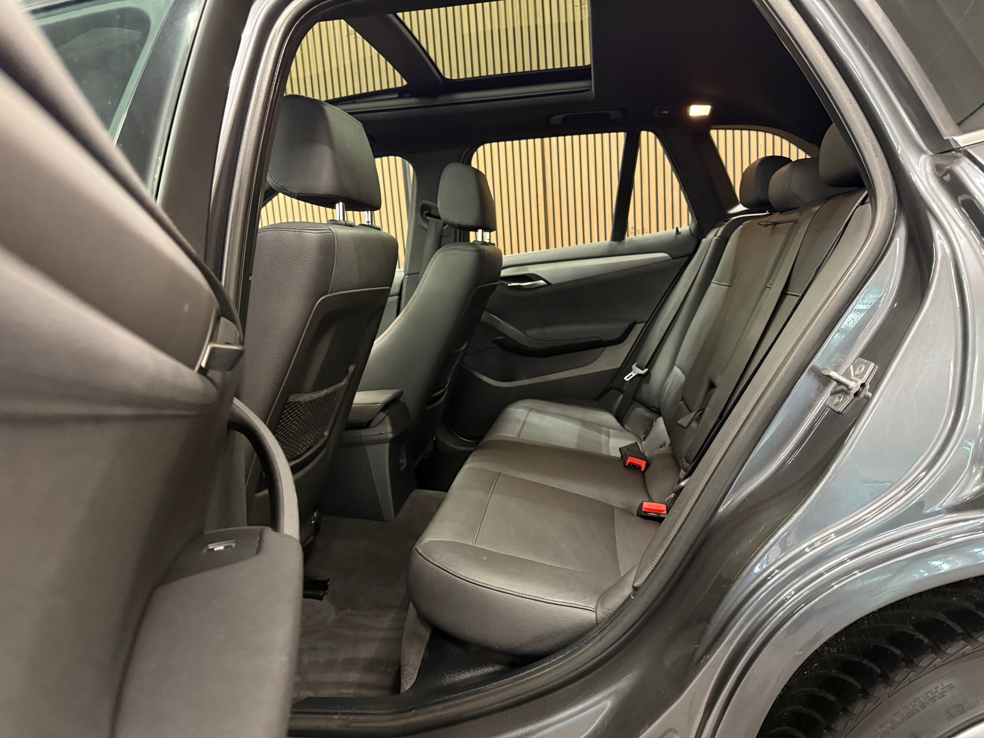 https://www.autokooy.nl//xml/images/46834621-22.JPG