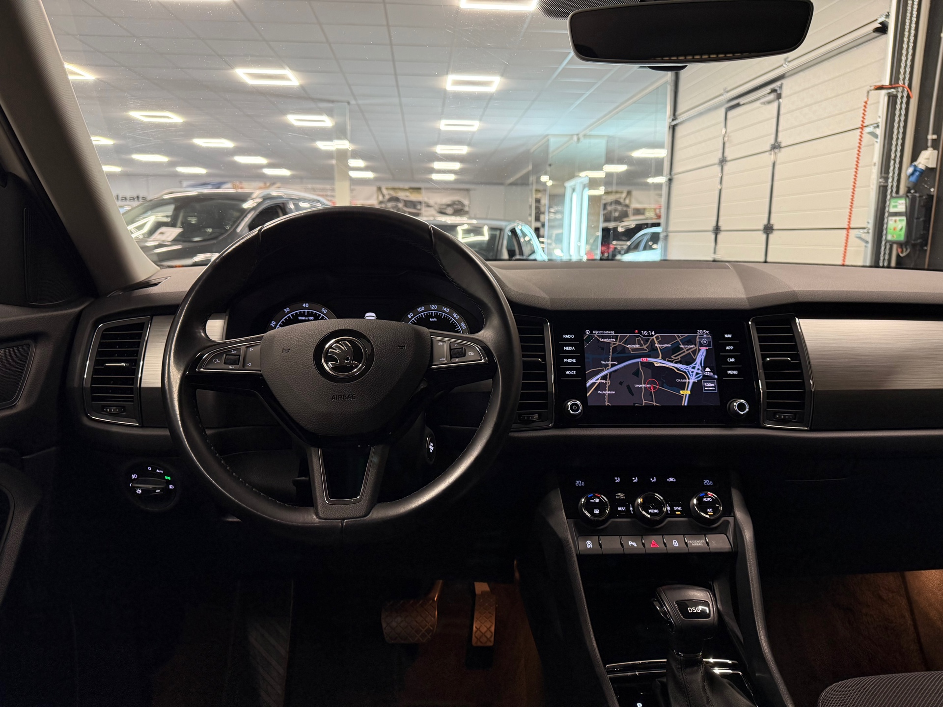 https://www.autokooy.nl//xml/images/46835125-22.JPG