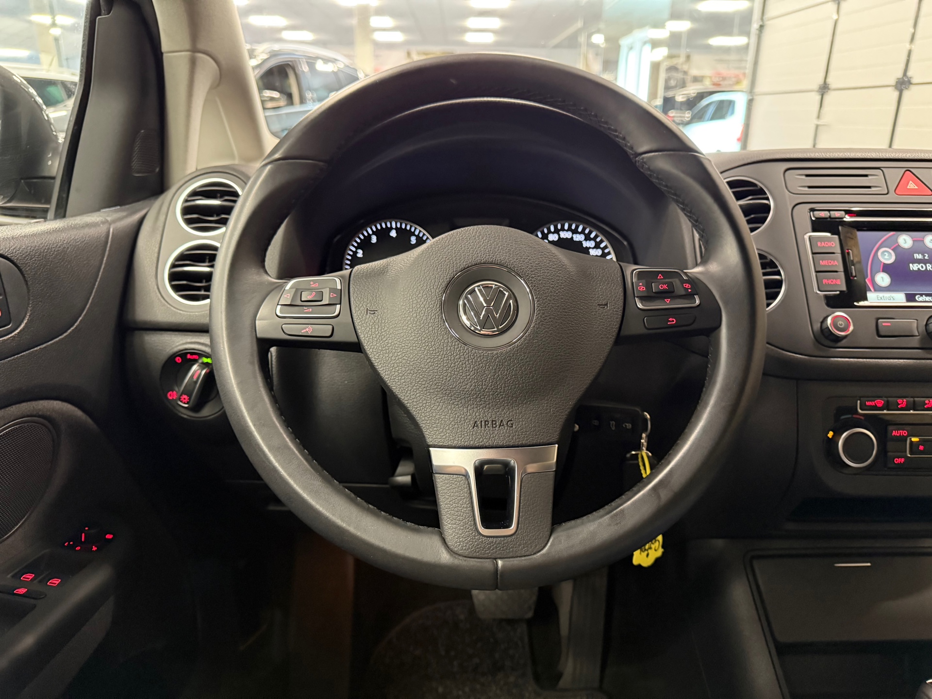 https://www.autokooy.nl//xml/images/46855244-13.JPG