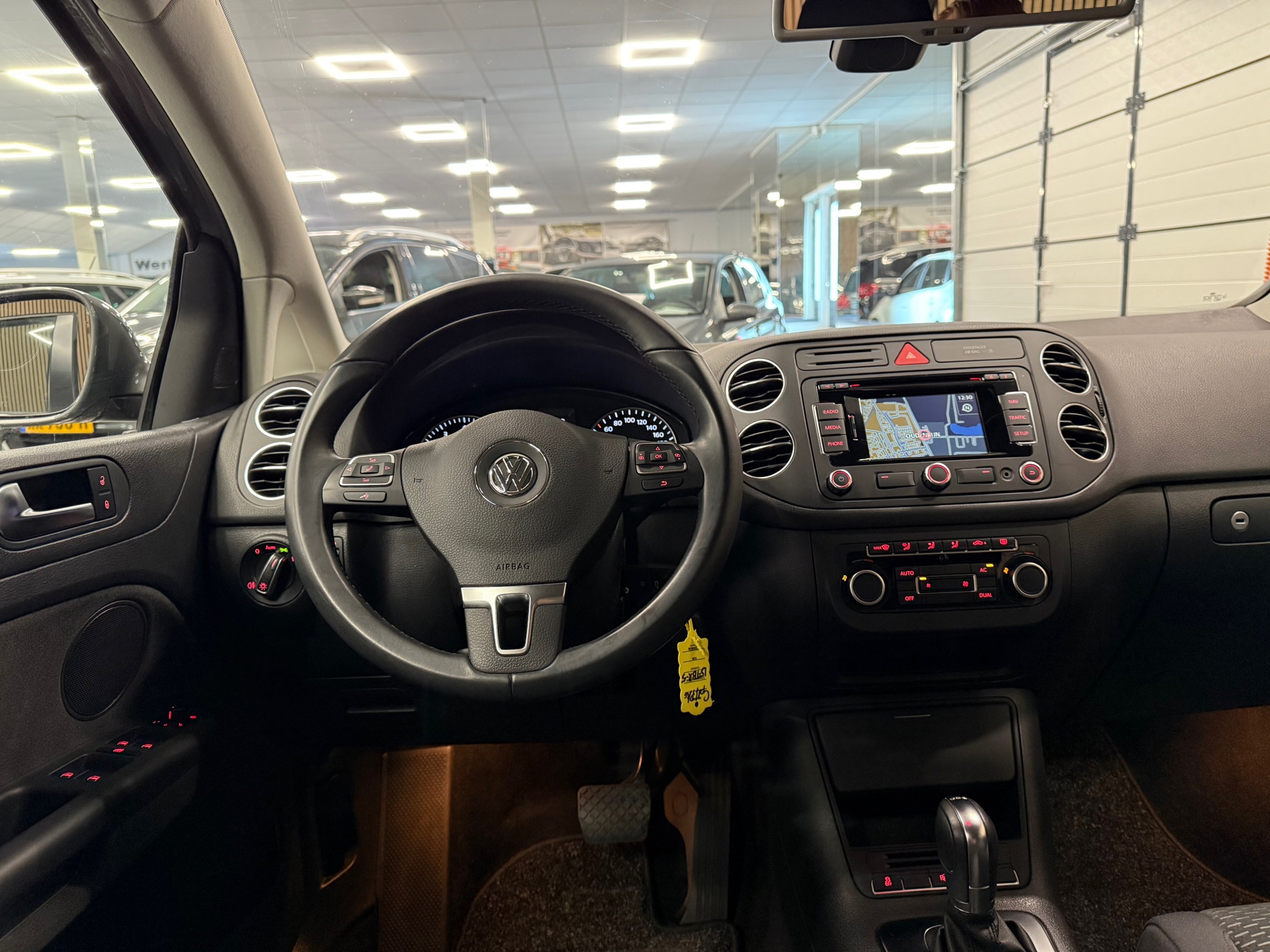 https://www.autokooy.nl//xml/images/46855244-22.JPG