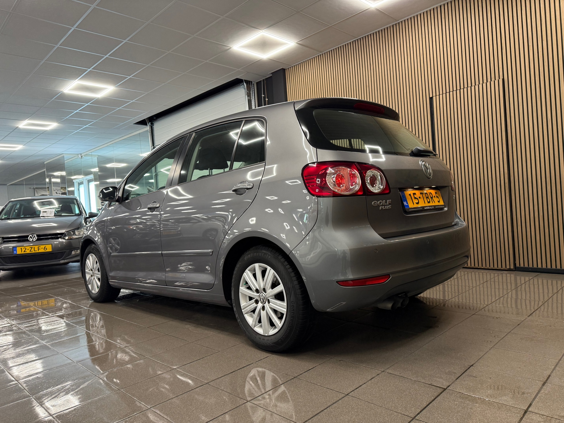 https://www.autokooy.nl//xml/images/46855244-3.JPG