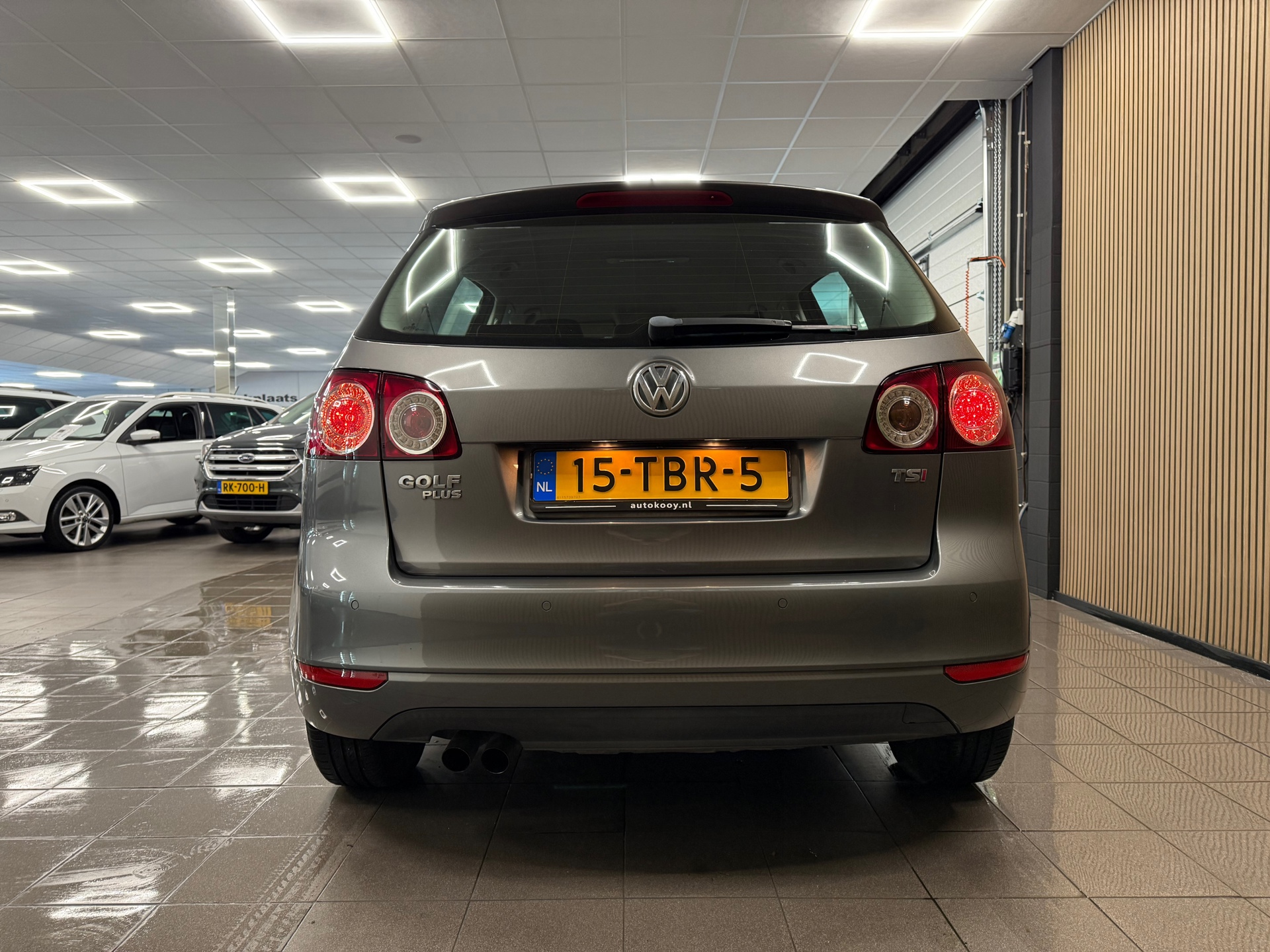 https://www.autokooy.nl//xml/images/46855244-4.JPG