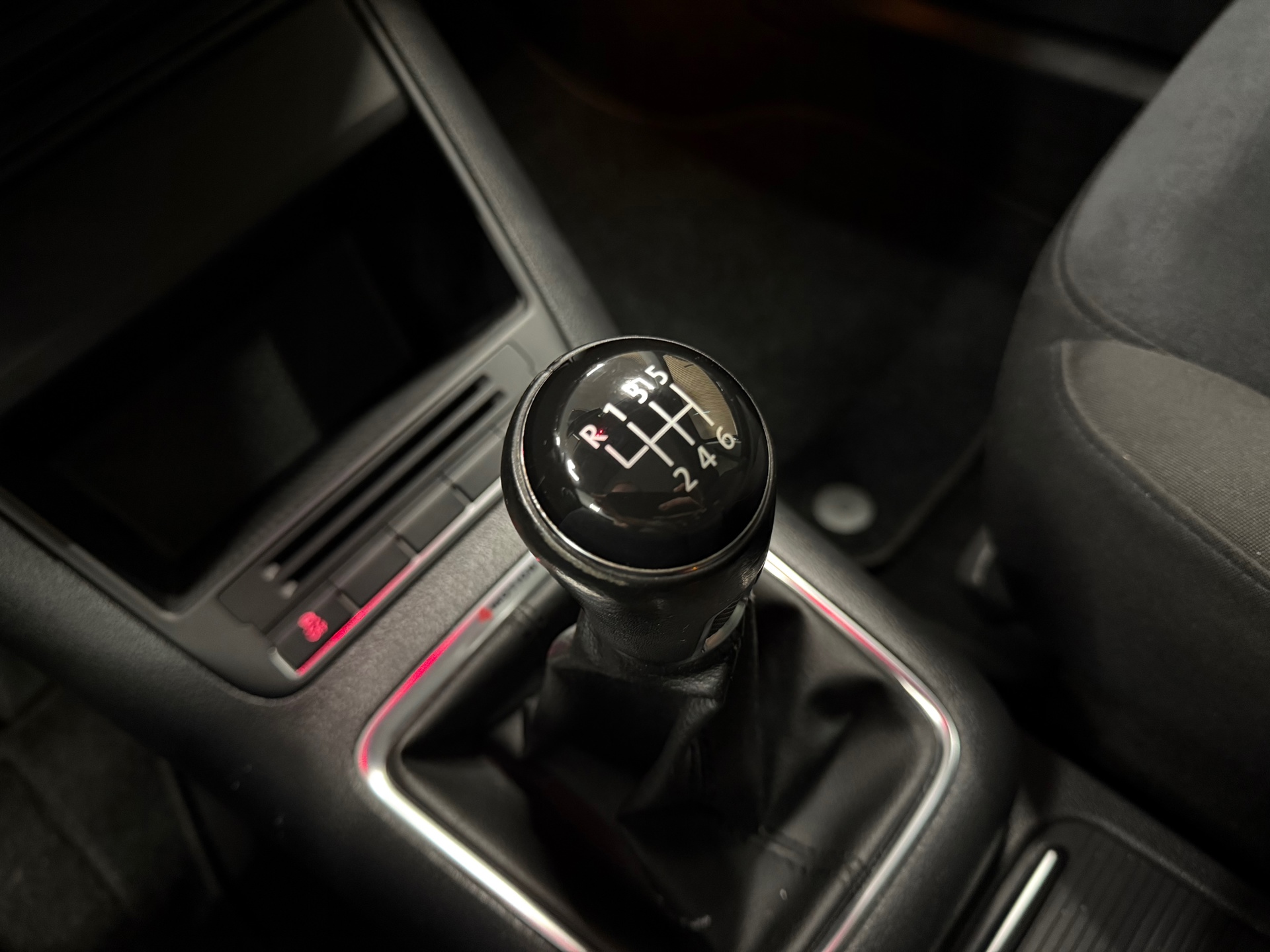 https://www.autokooy.nl//xml/images/46855271-20.JPG