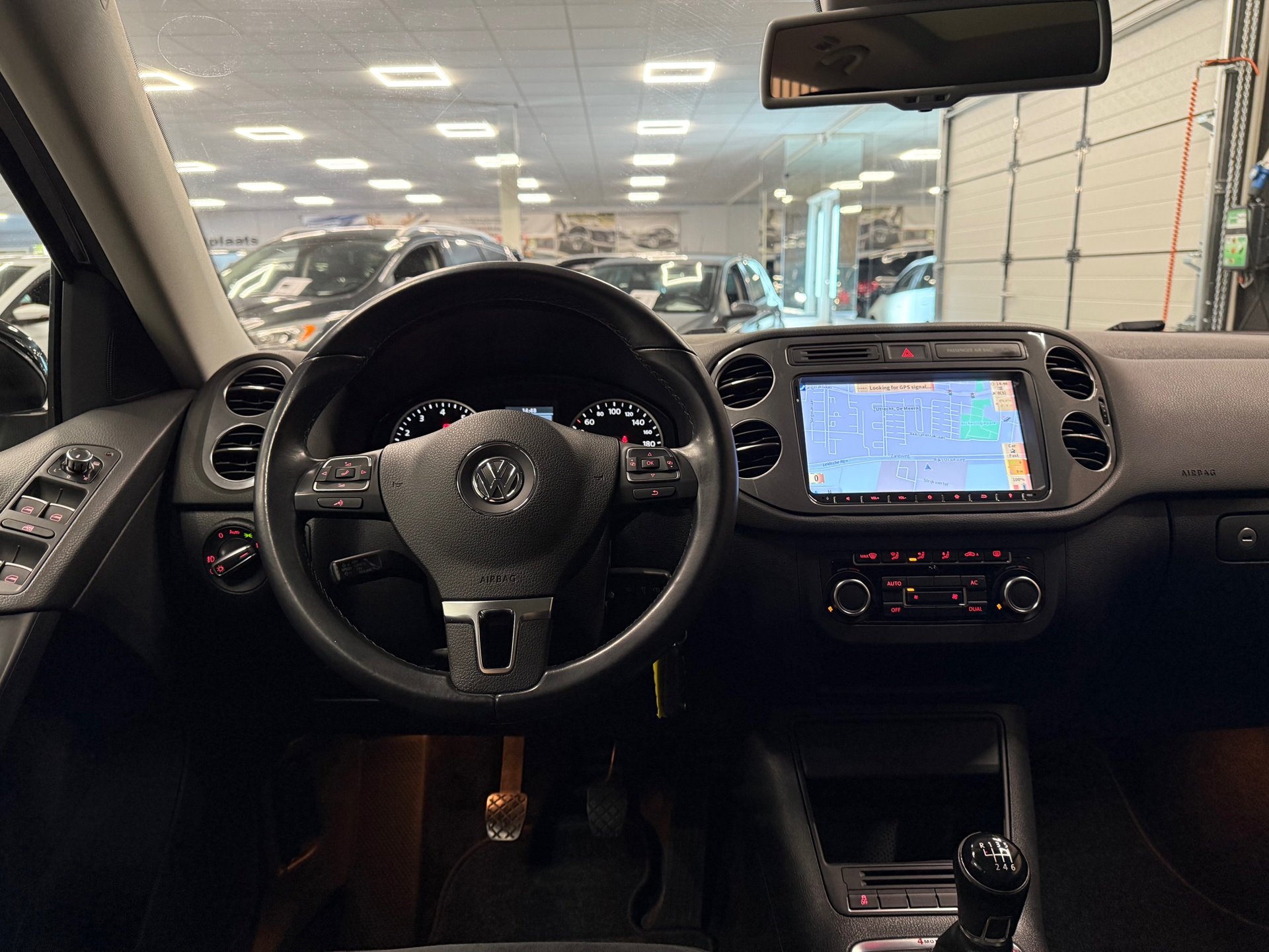 https://www.autokooy.nl//xml/images/46855271-21.JPG