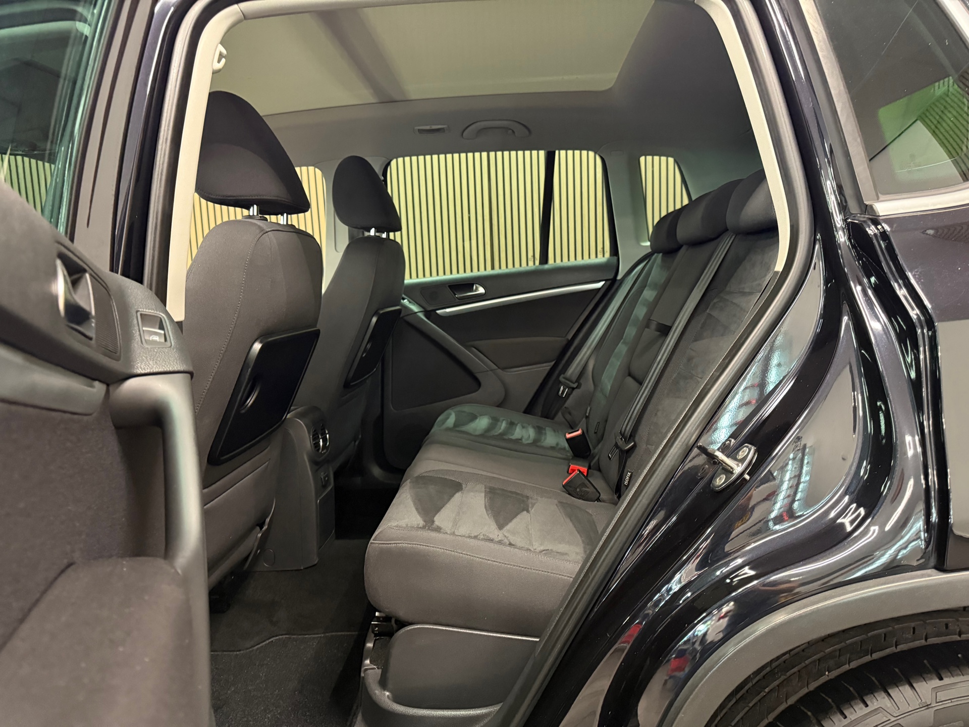https://www.autokooy.nl//xml/images/46855271-22.JPG
