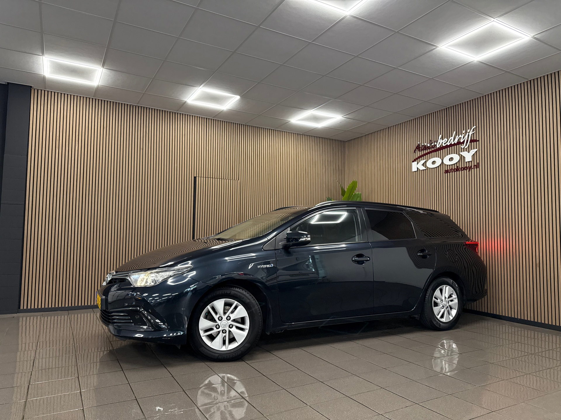 https://www.autokooy.nl//xml/images/46883921-9.JPG