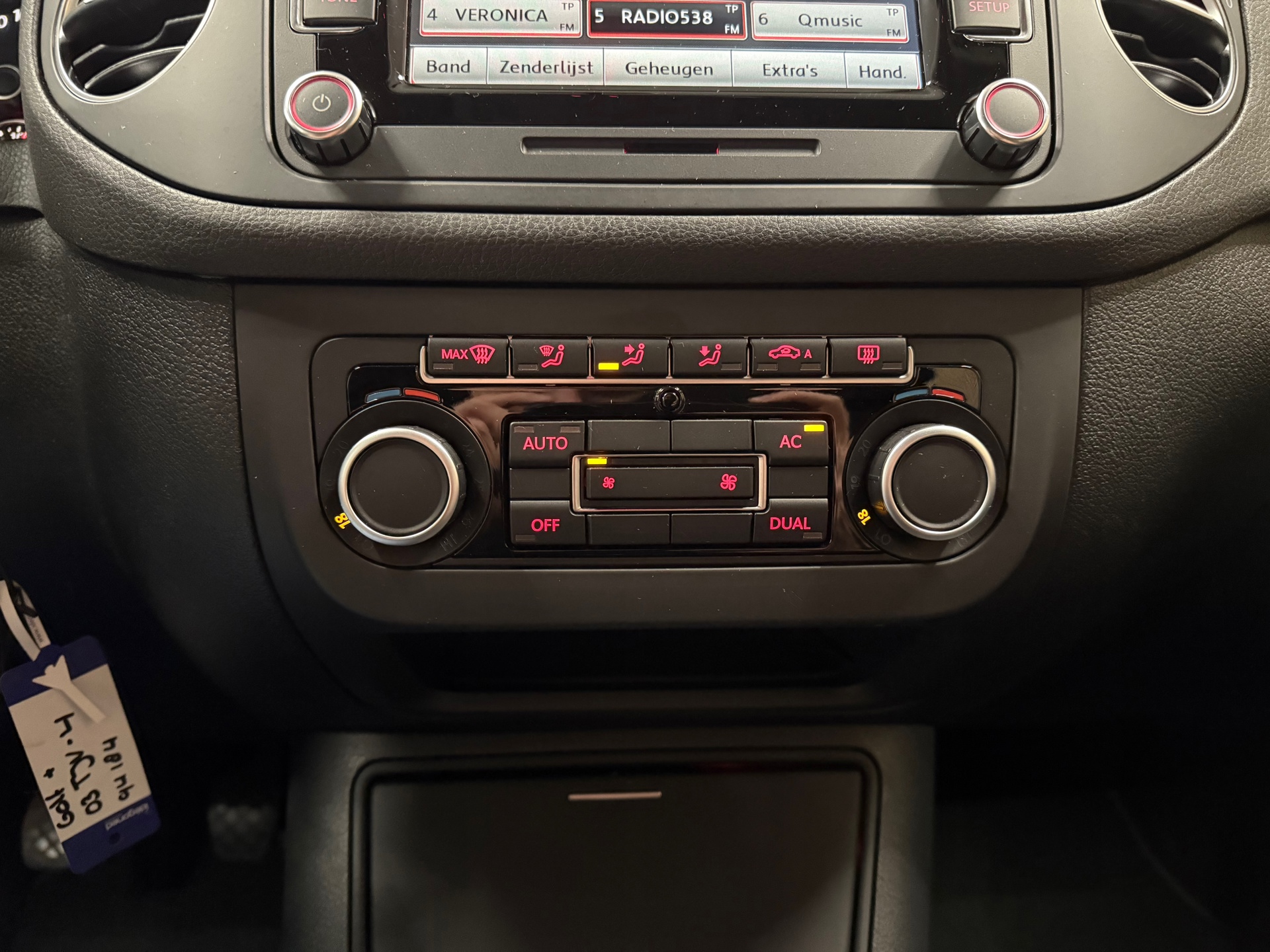 https://www.autokooy.nl//xml/images/46905367-20.JPG