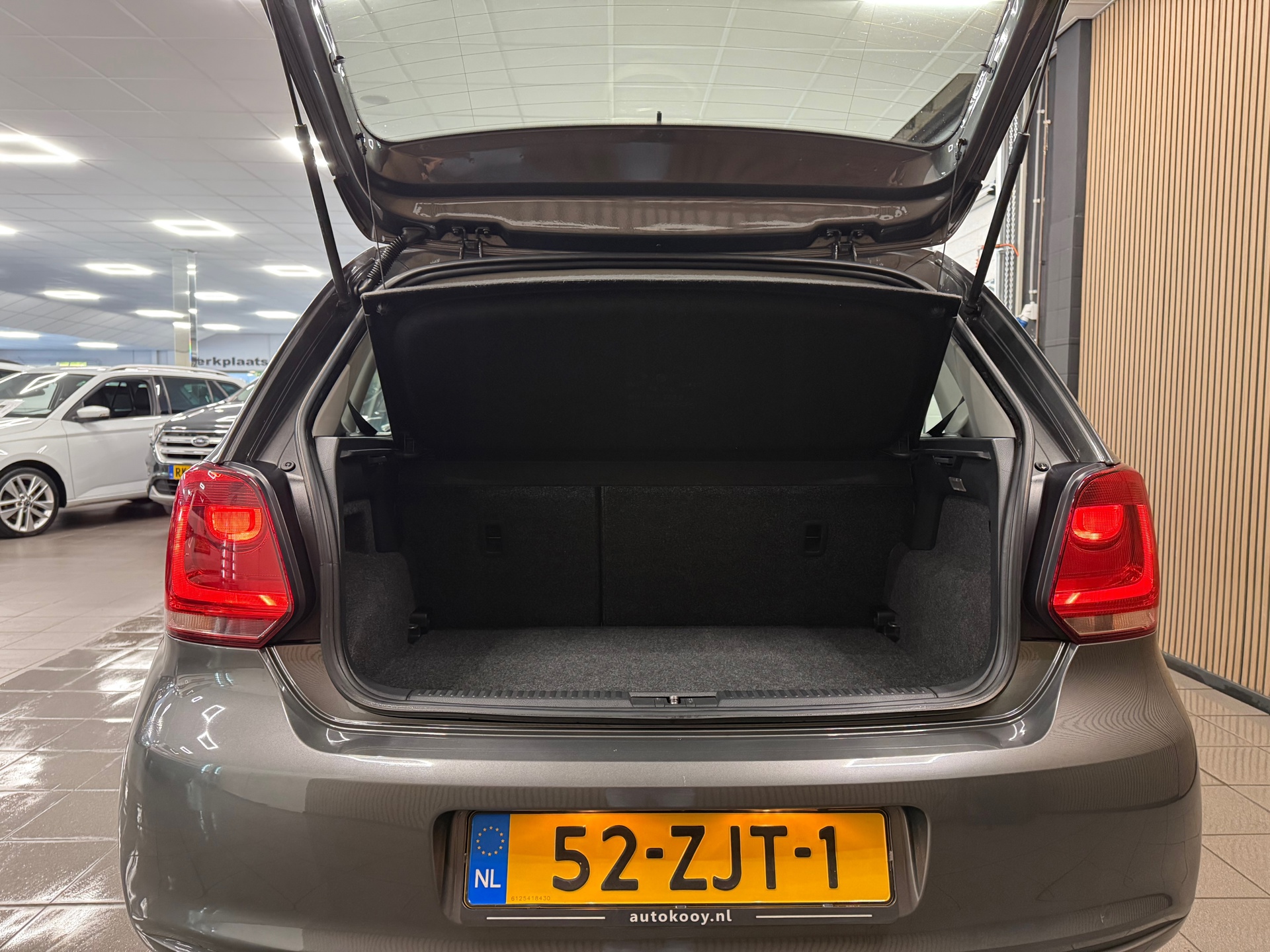 https://www.autokooy.nl//xml/images/46905424-5.JPG