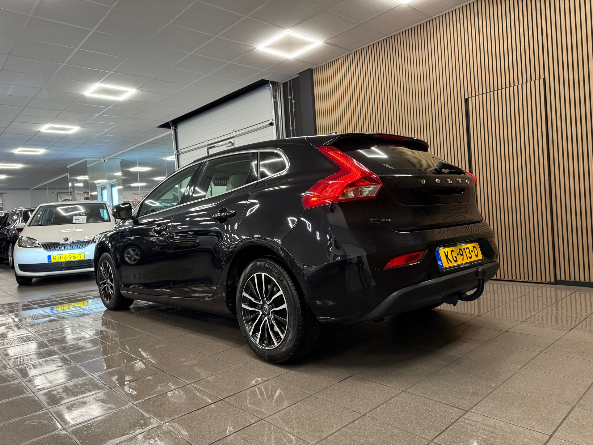 https://www.autokooy.nl//xml/images/47057384-3.JPG