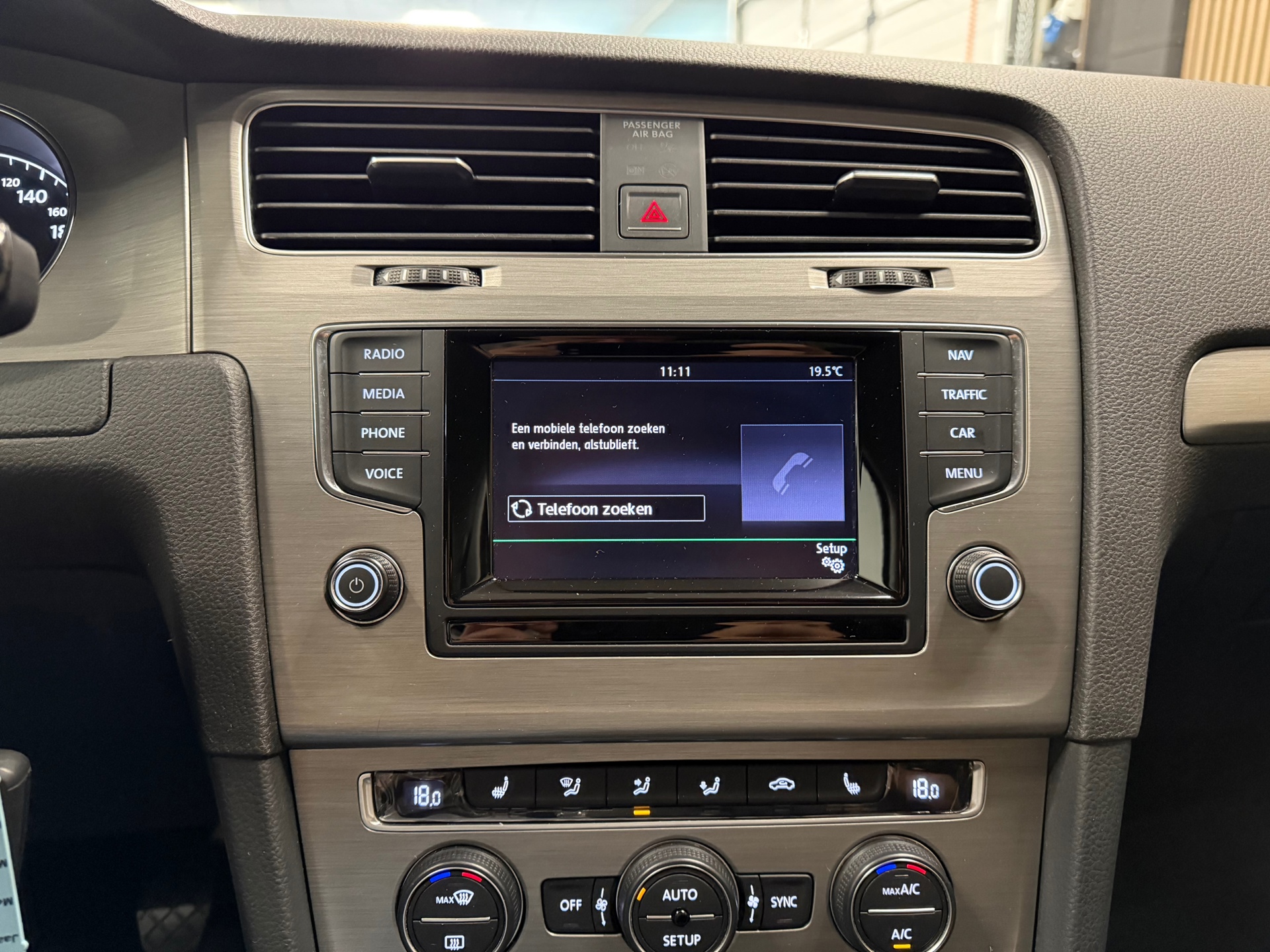 https://www.autokooy.nl//xml/images/47076094-18.JPG
