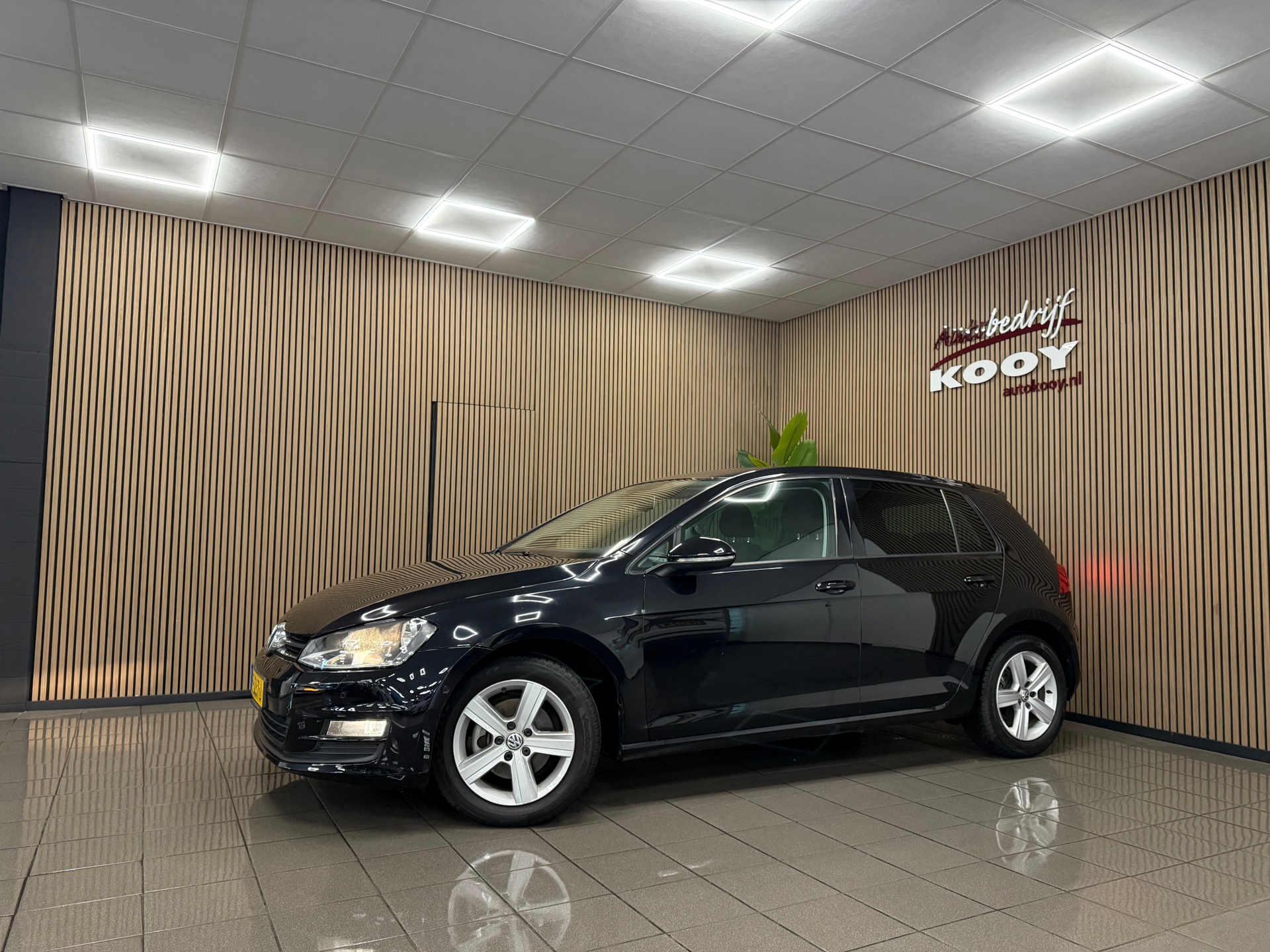 https://www.autokooy.nl//xml/images/47076094-9.JPG