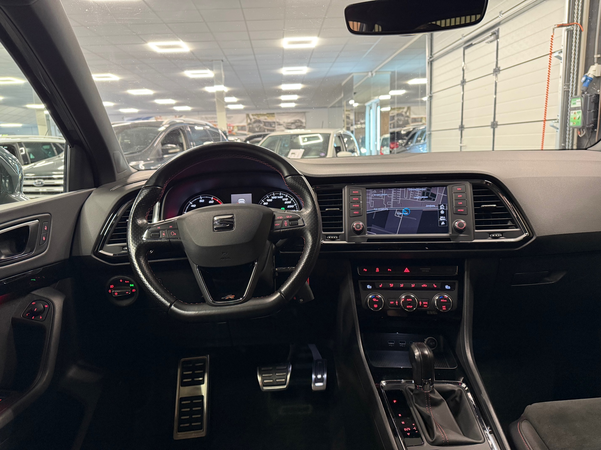 https://www.autokooy.nl//xml/images/47099205-22.JPG