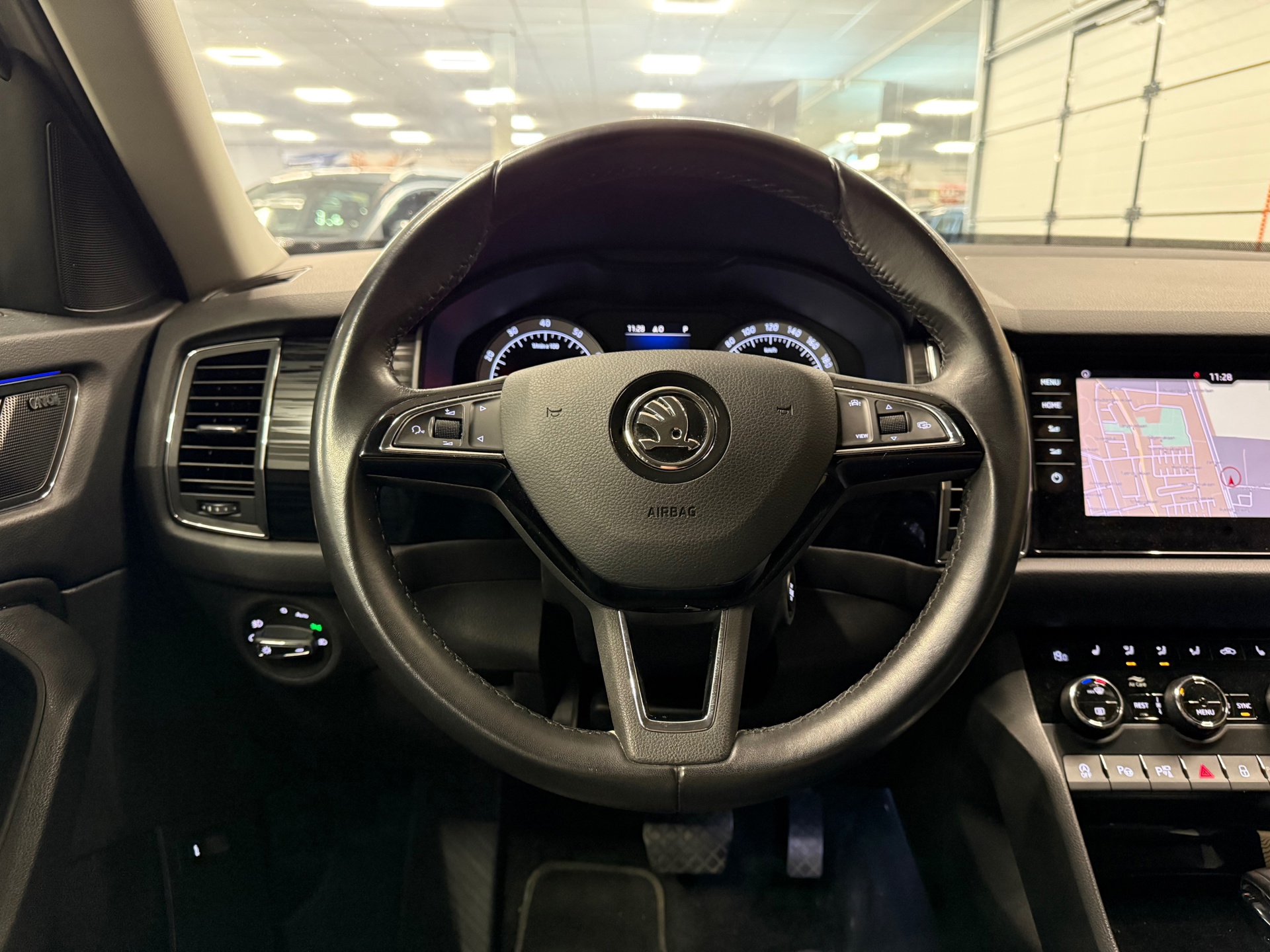 https://www.autokooy.nl//xml/images/47123203-14.JPG