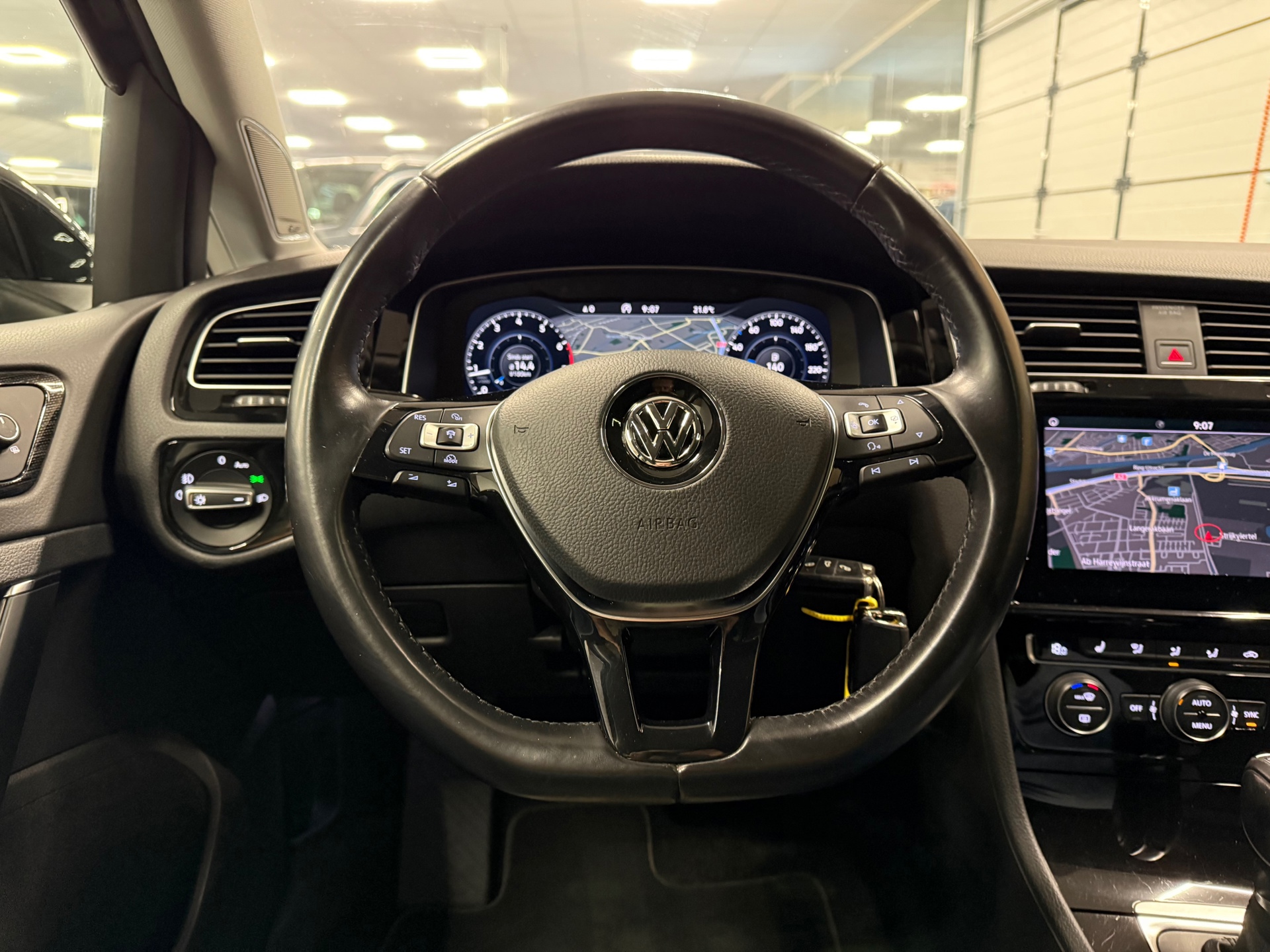 https://www.autokooy.nl//xml/images/47123272-13.JPG