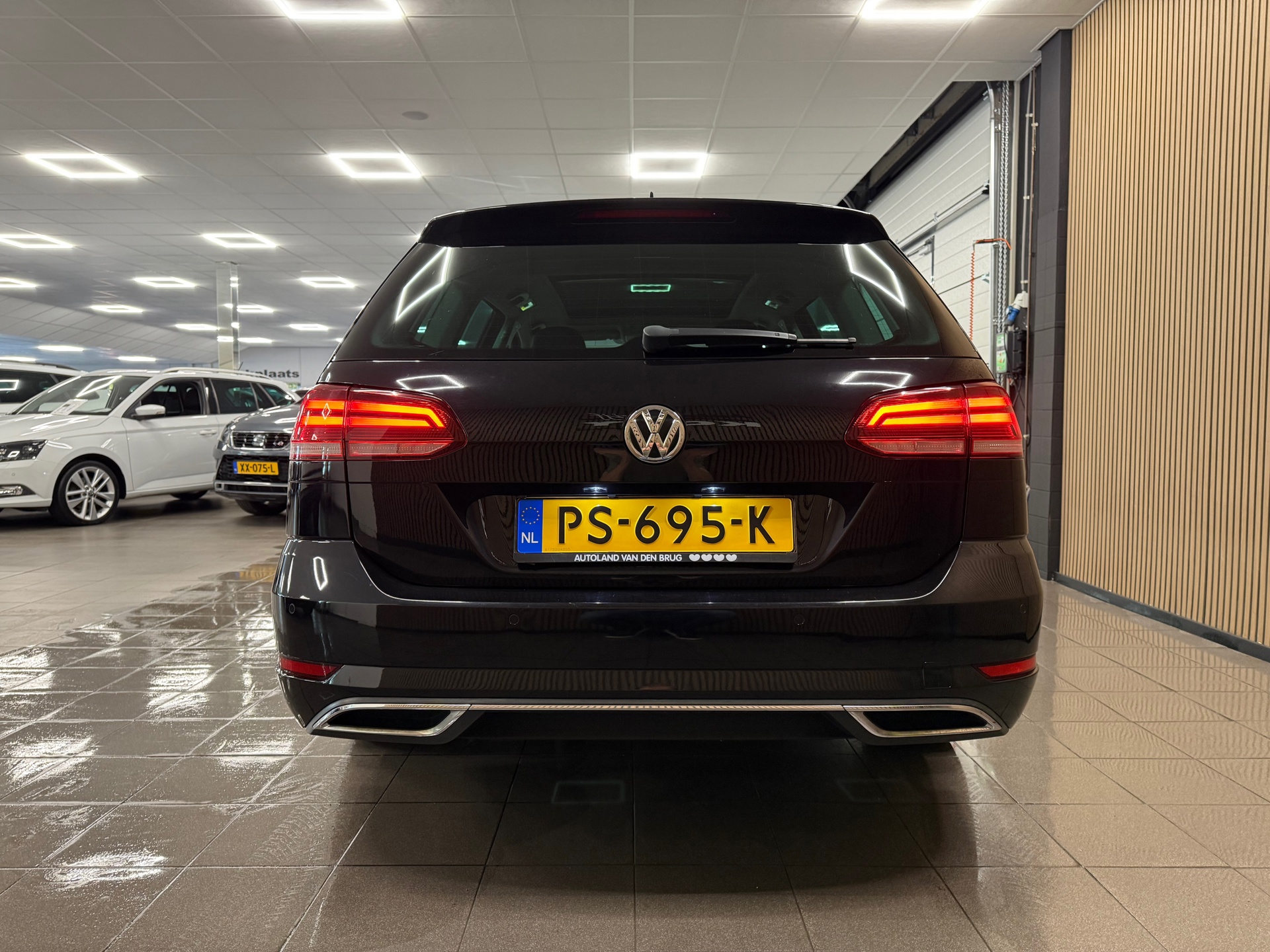 https://www.autokooy.nl//xml/images/47123272-4.JPG