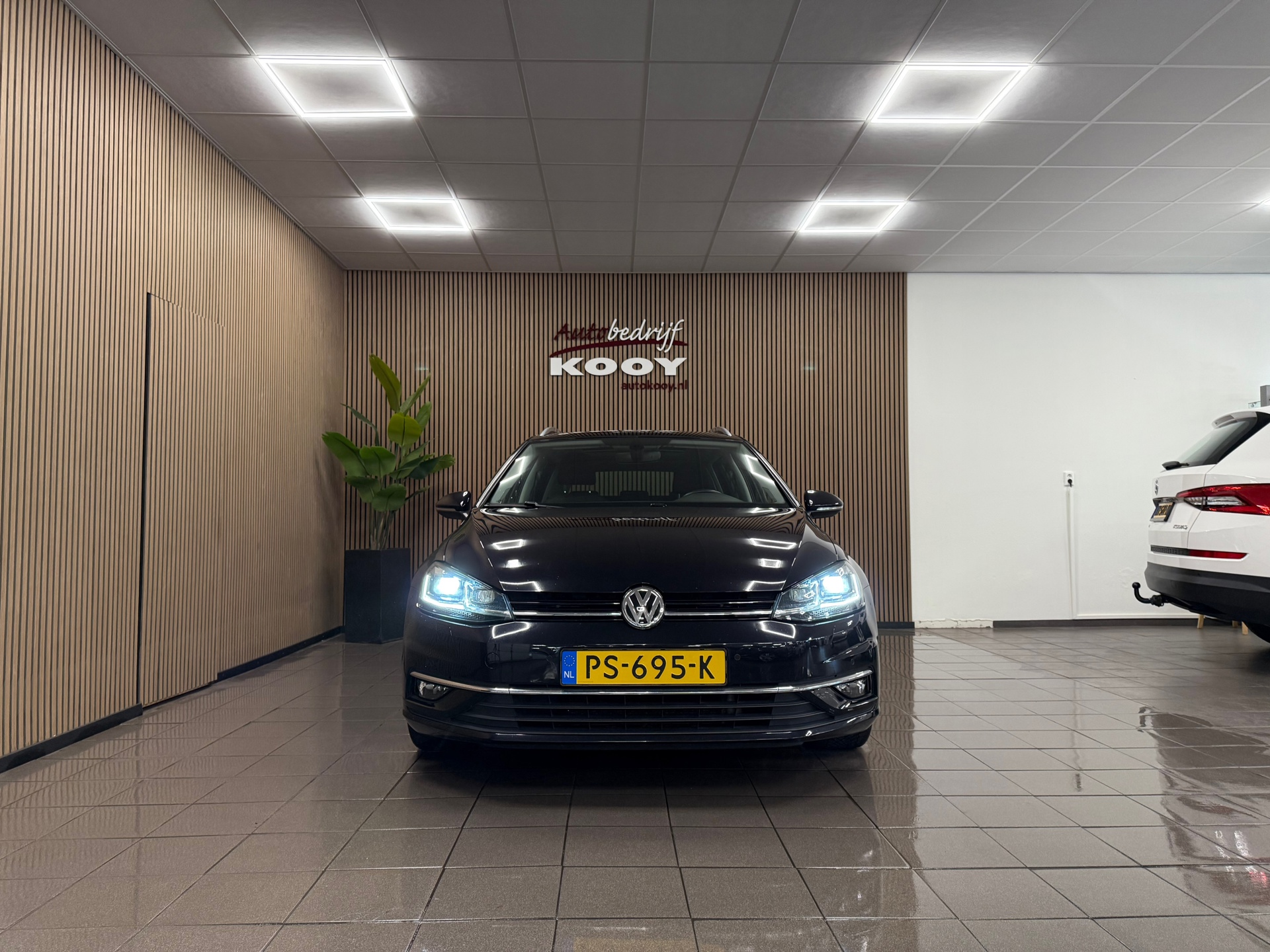 https://www.autokooy.nl//xml/images/47123272-8.JPG