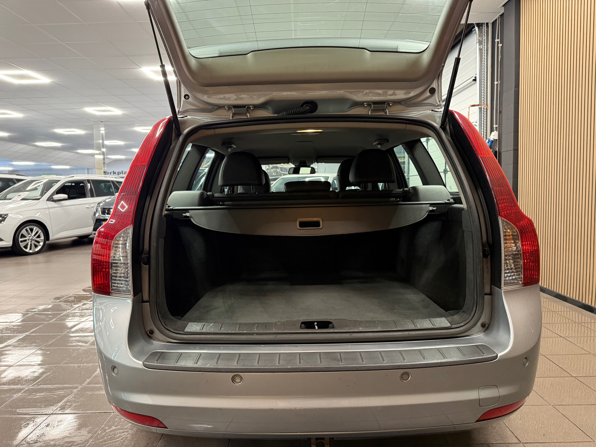 https://www.autokooy.nl//xml/images/47123374-5.JPG