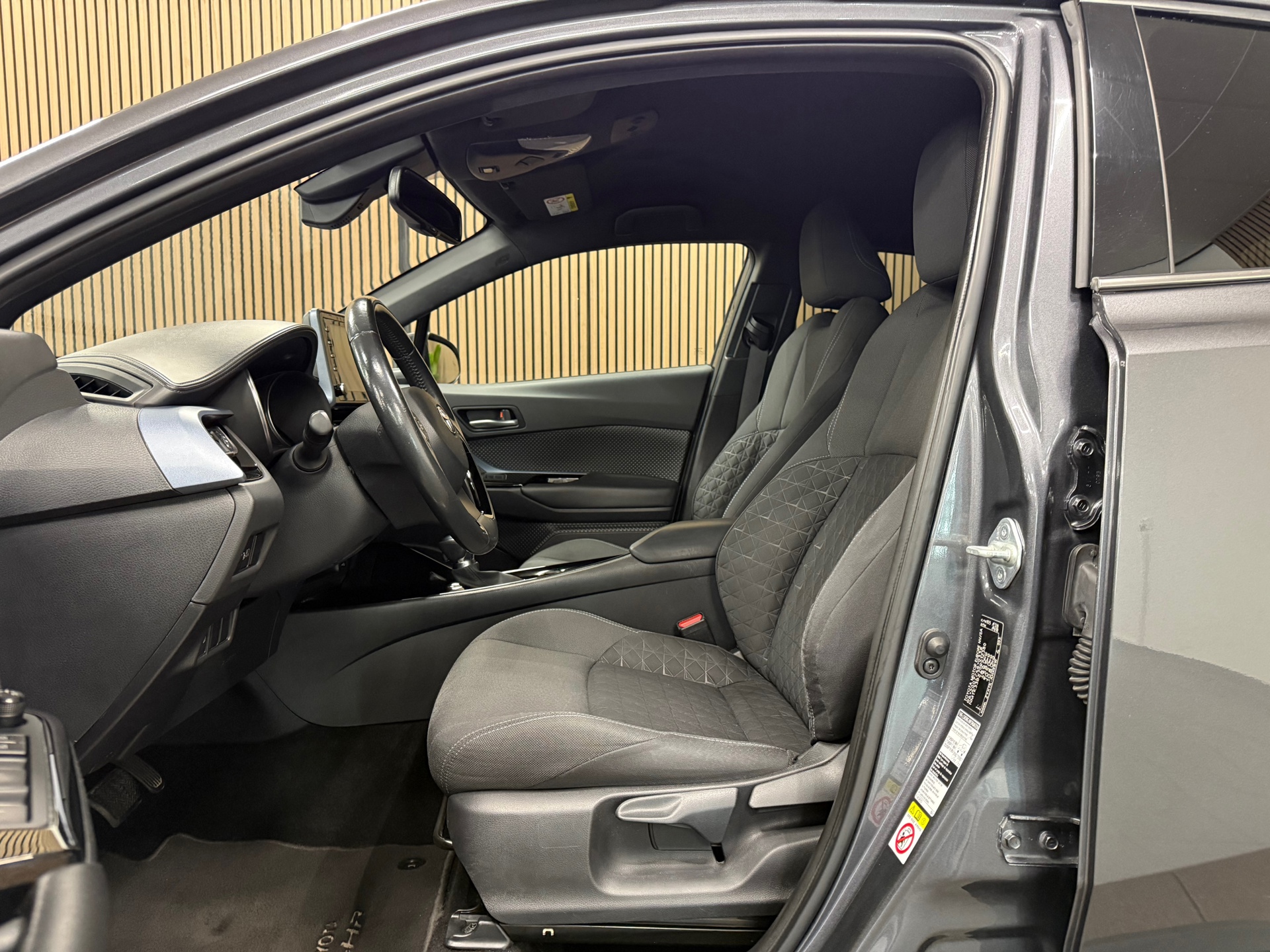 https://www.autokooy.nl//xml/images/47147150-11.JPG