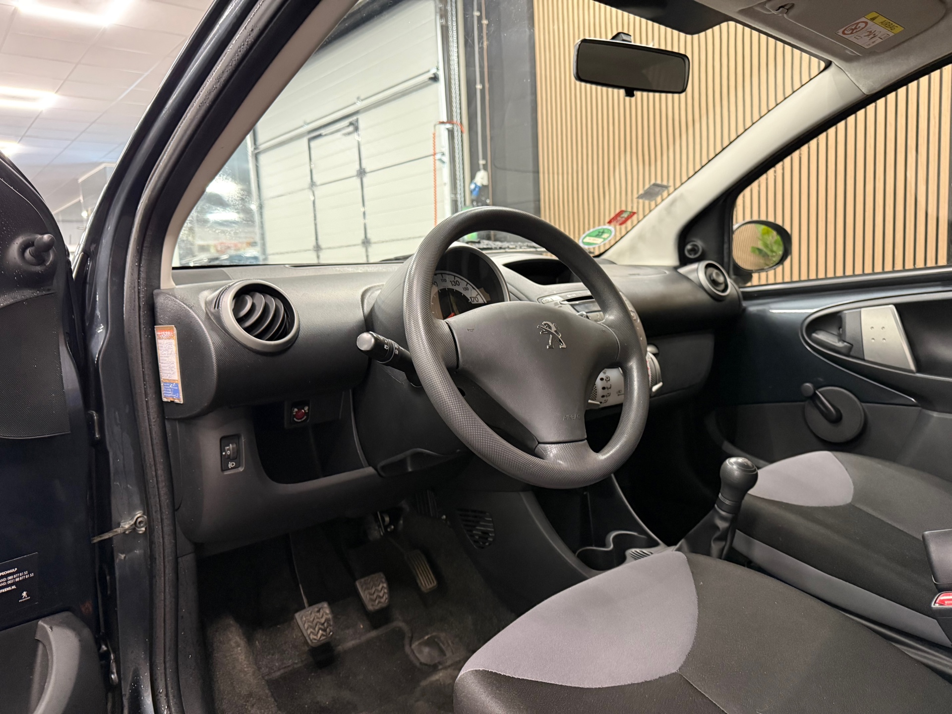https://www.autokooy.nl//xml/images/47147243-11.JPG