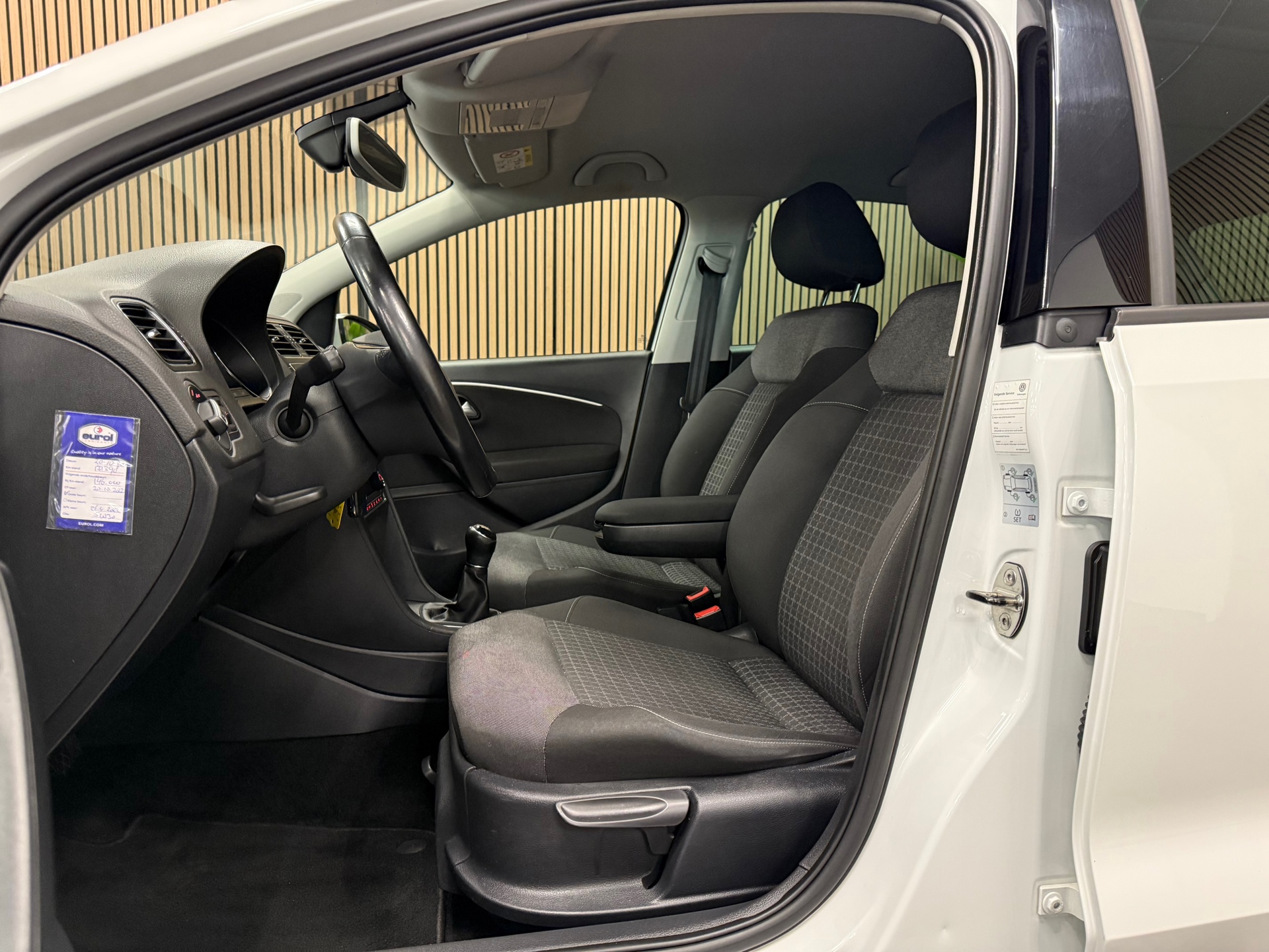 https://www.autokooy.nl//xml/images/47187712-13.JPG