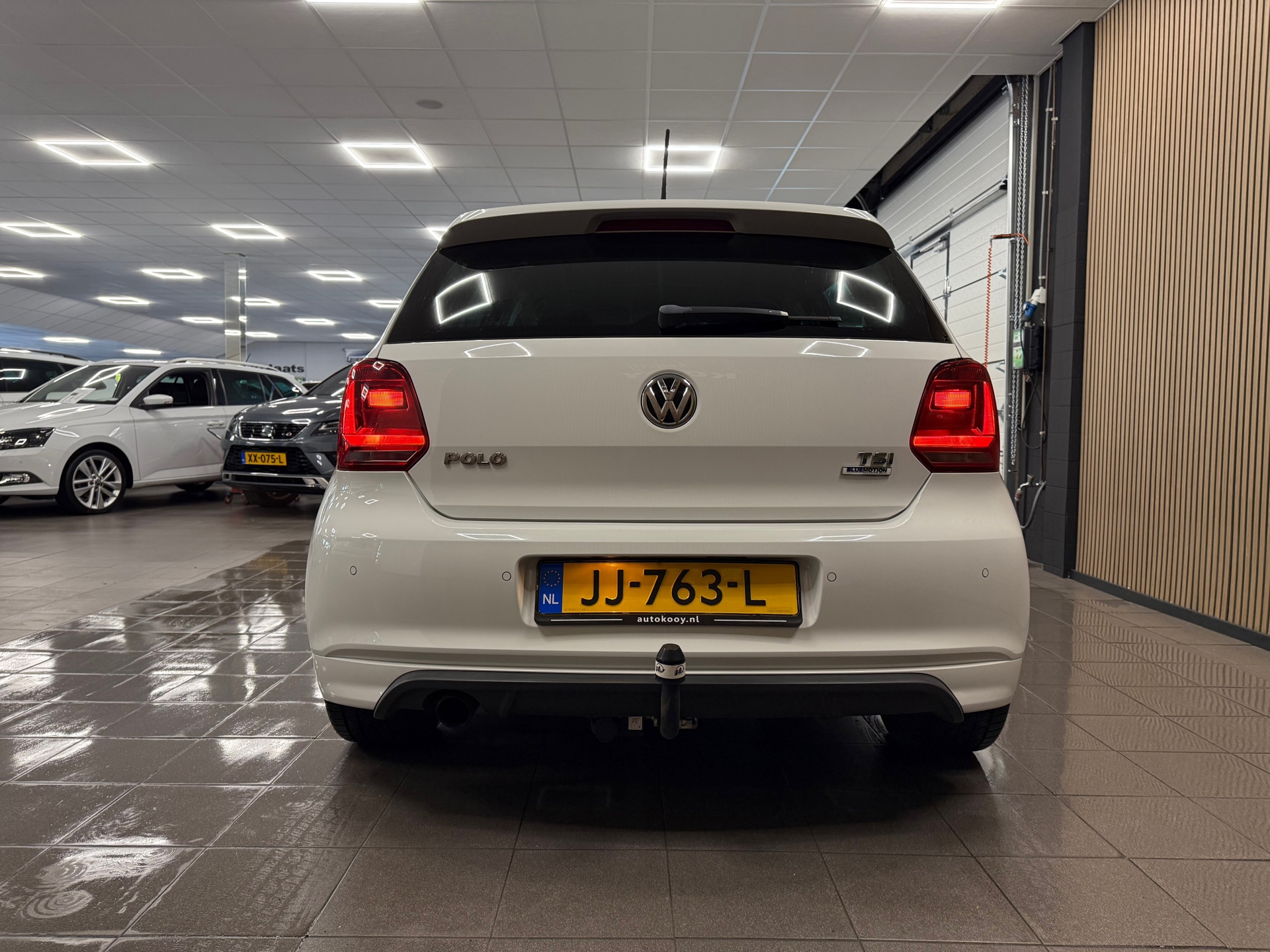 https://www.autokooy.nl//xml/images/47187712-4.JPG