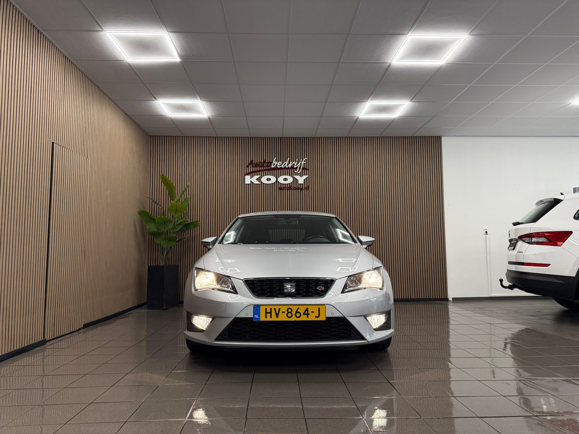 https://www.autokooy.nl//xml/images/47211909-8.JPG
